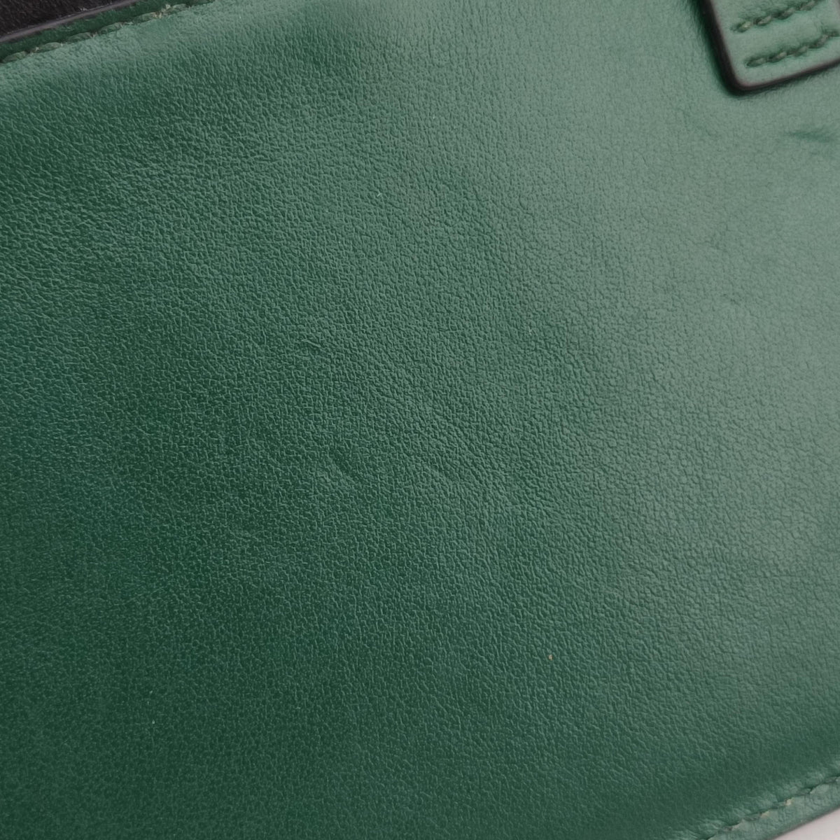 Vintage Prada City Calf Cahier Green×black leather  shoulderbag | stylenewstar