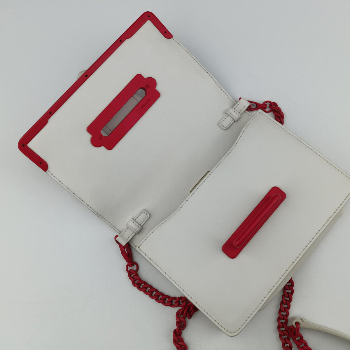 Pre-owned Prada Cahier Heart and Flower White×red leather  shoulderbag | stylenewstar