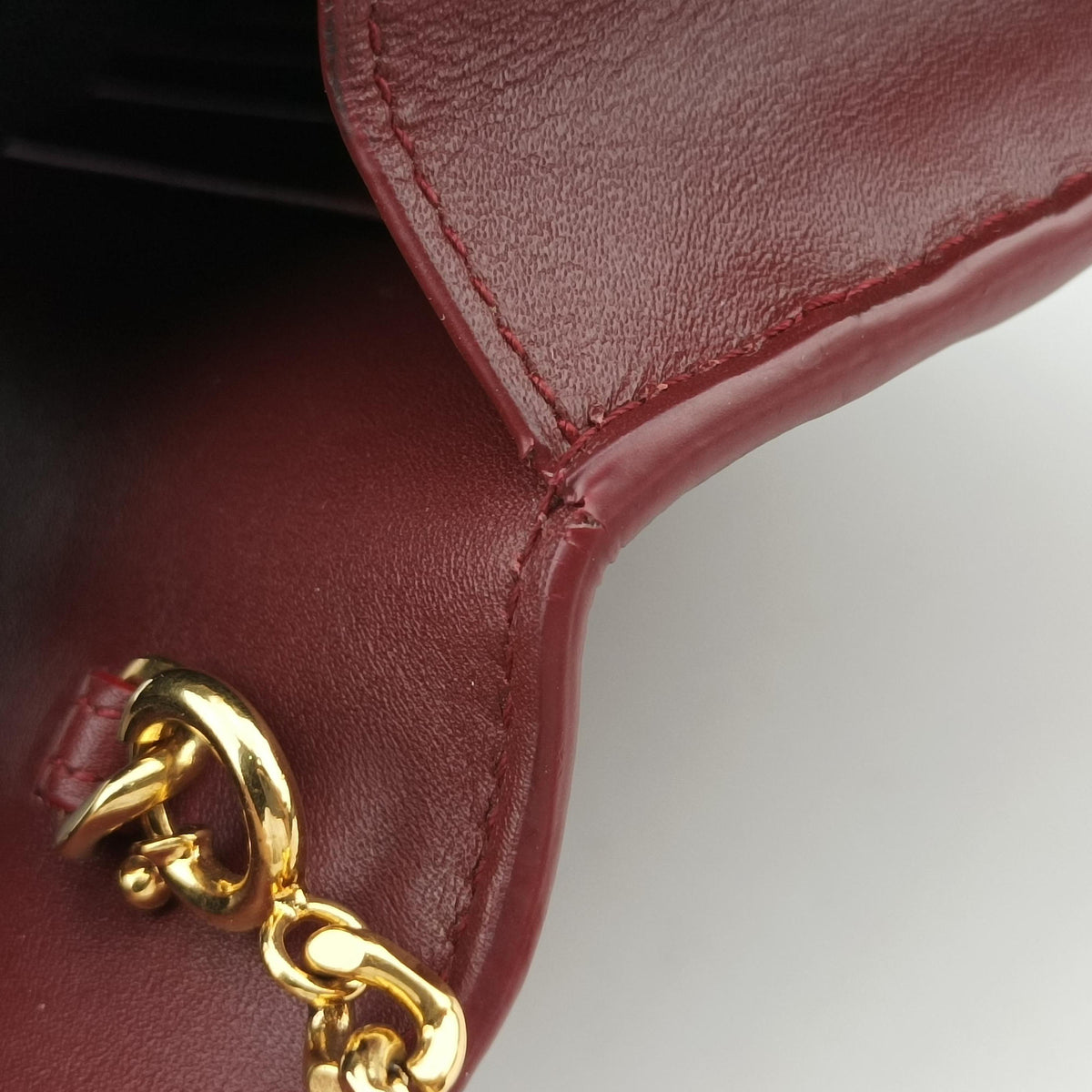Pre-owned Yves Saint Laurent KATE Burgundy Leather 452159 shoulderbag | stylenewstar