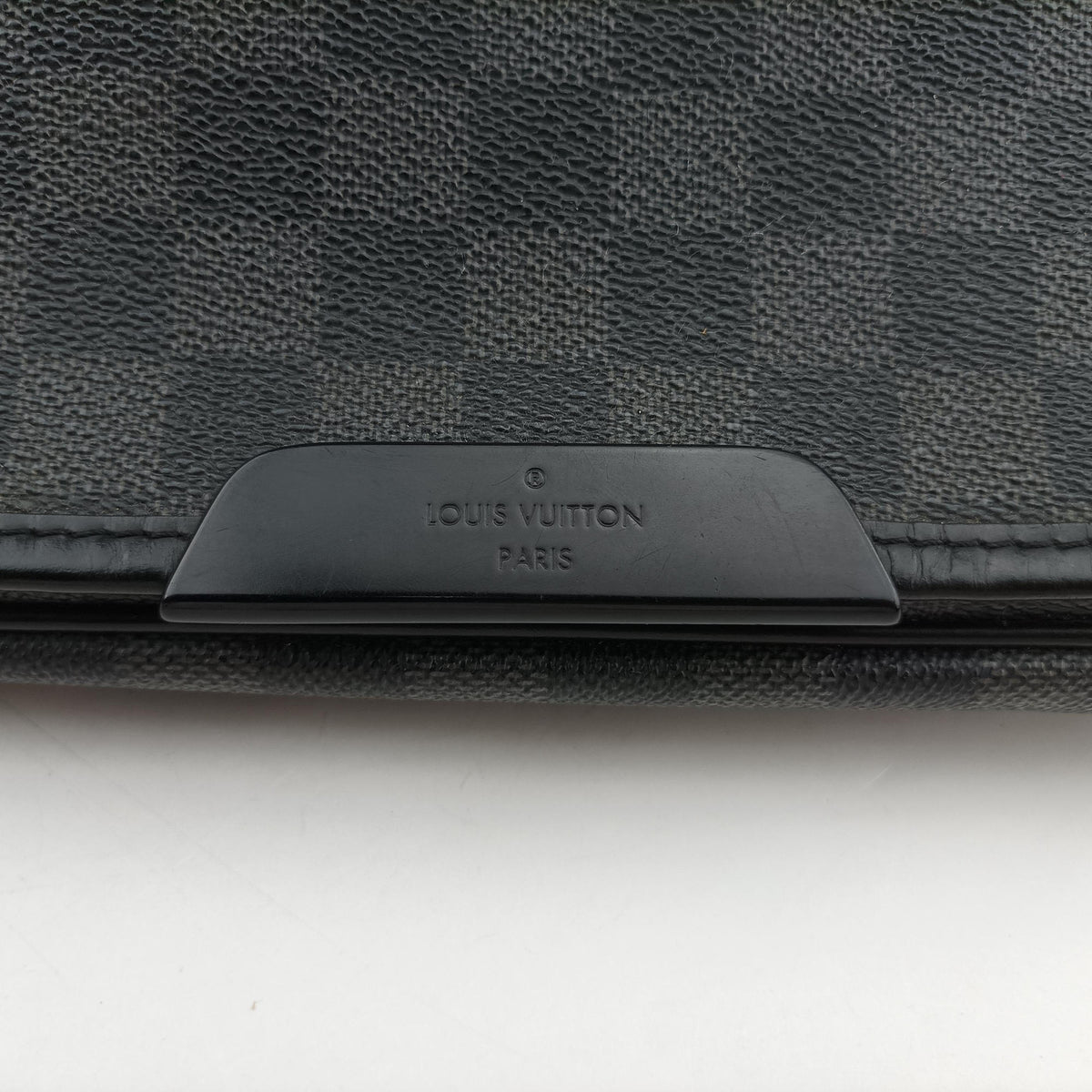 Pre-owned Louis Vuitton DANIEL MM Noir Damier GRAPHITE N58029 shoulderbag | stylenewstar