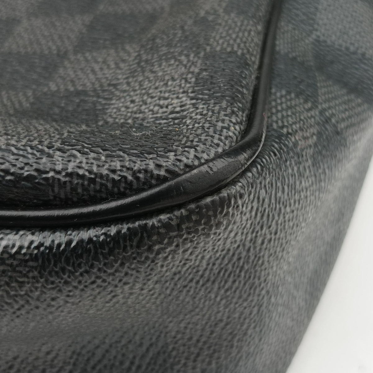 Pre-owned Louis Vuitton DANIEL MM Noir Damier GRAPHITE N58029 shoulderbag | stylenewstar