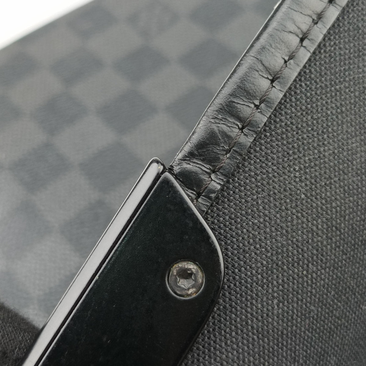 Pre-owned Louis Vuitton DANIEL MM Noir Damier GRAPHITE N58029 shoulderbag | stylenewstar