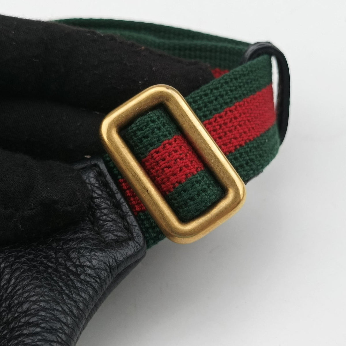 Secondhand Gucci Print Black Leather 527792 bum bag/waist bag | stylenewstar
