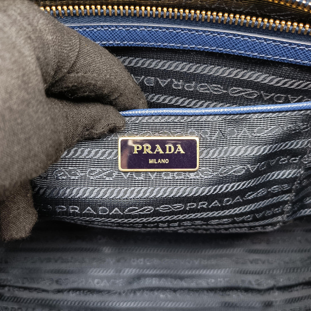 Secondhand Prada Galleria Navy SAFFIANO Leather BN2274 handbag | stylenewstar