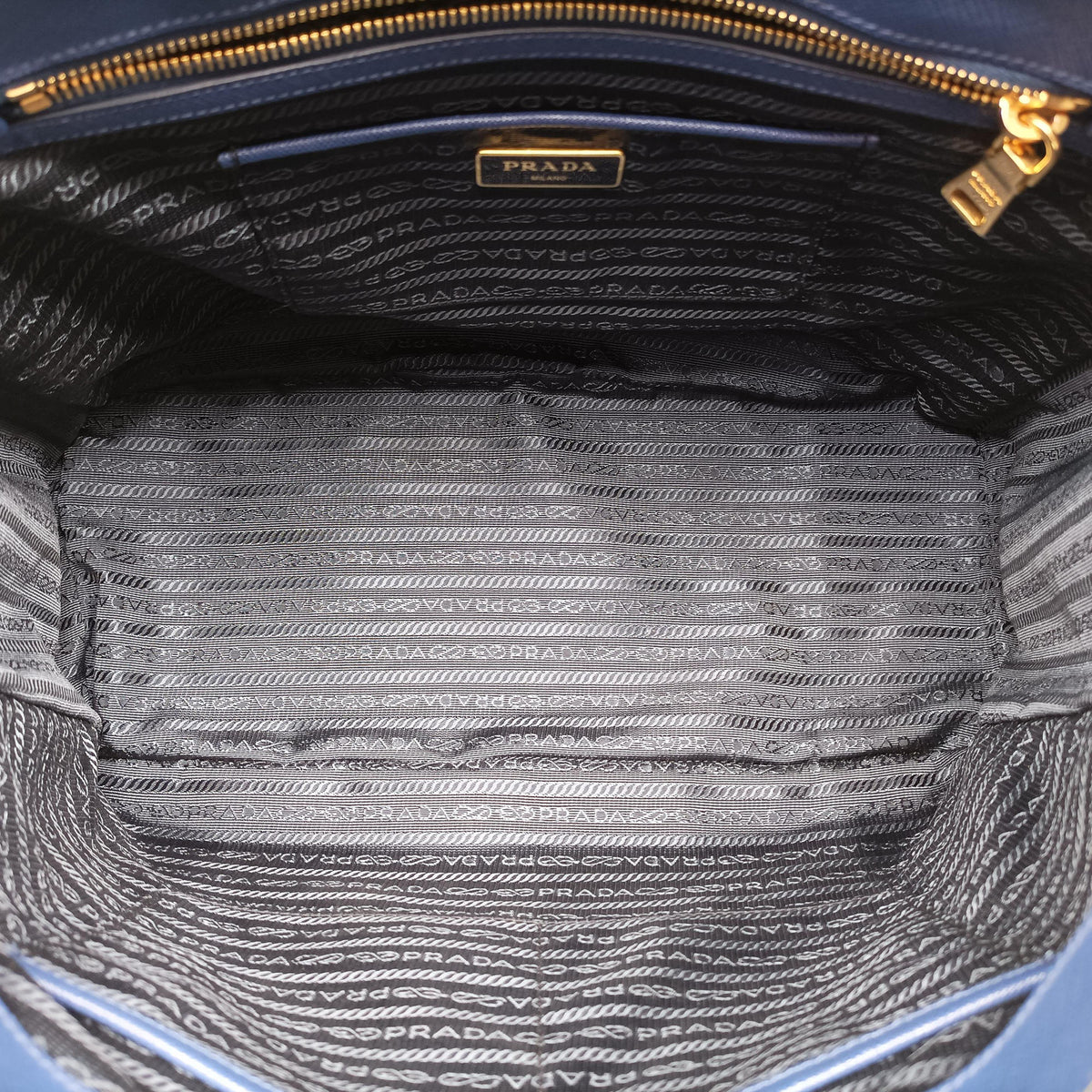 Secondhand Prada Galleria Navy SAFFIANO Leather BN2274 handbag | stylenewstar