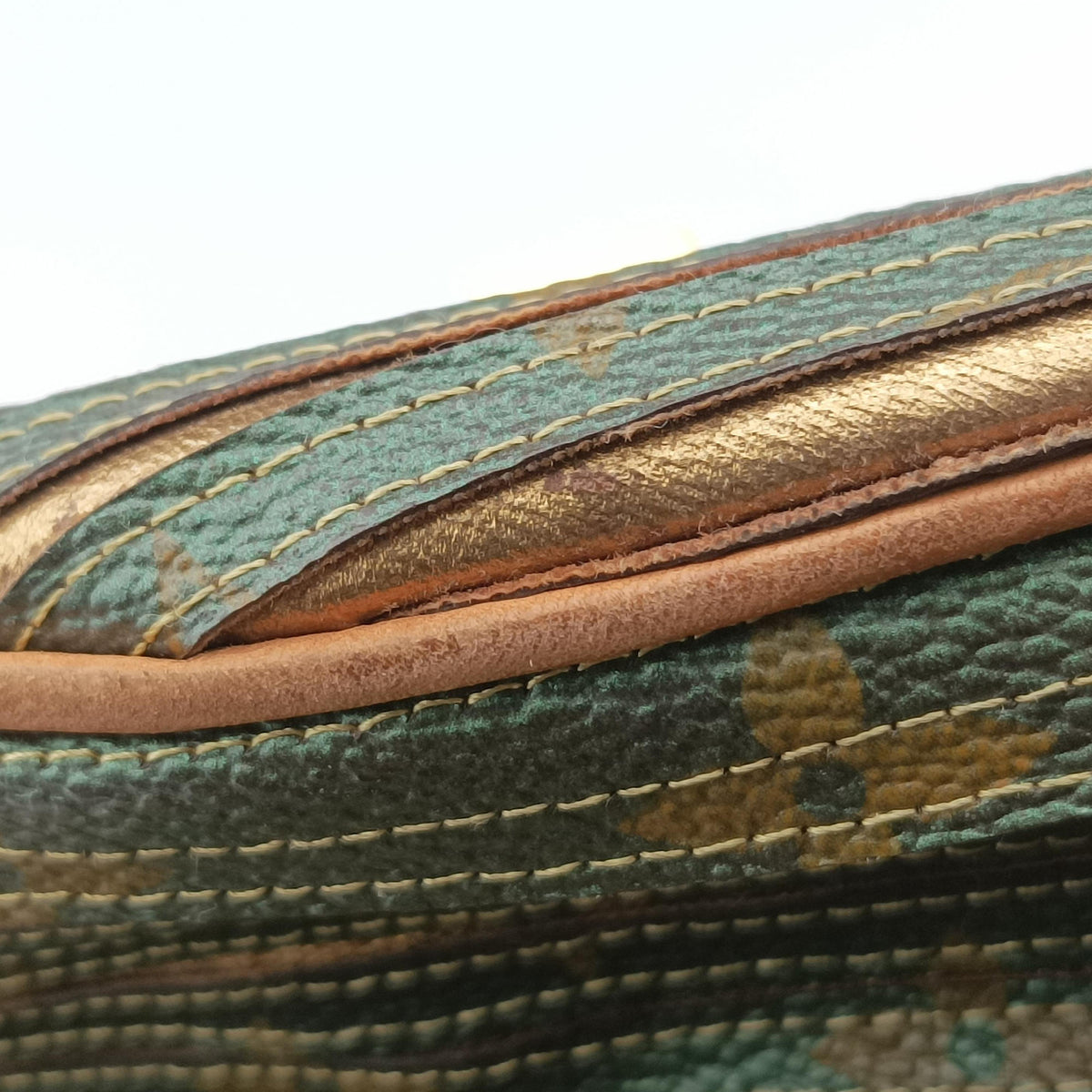 Pre-owned Louis Vuitton Neo Khaki×Green Monogram Eden M40356 shoulderbag | stylenewstar