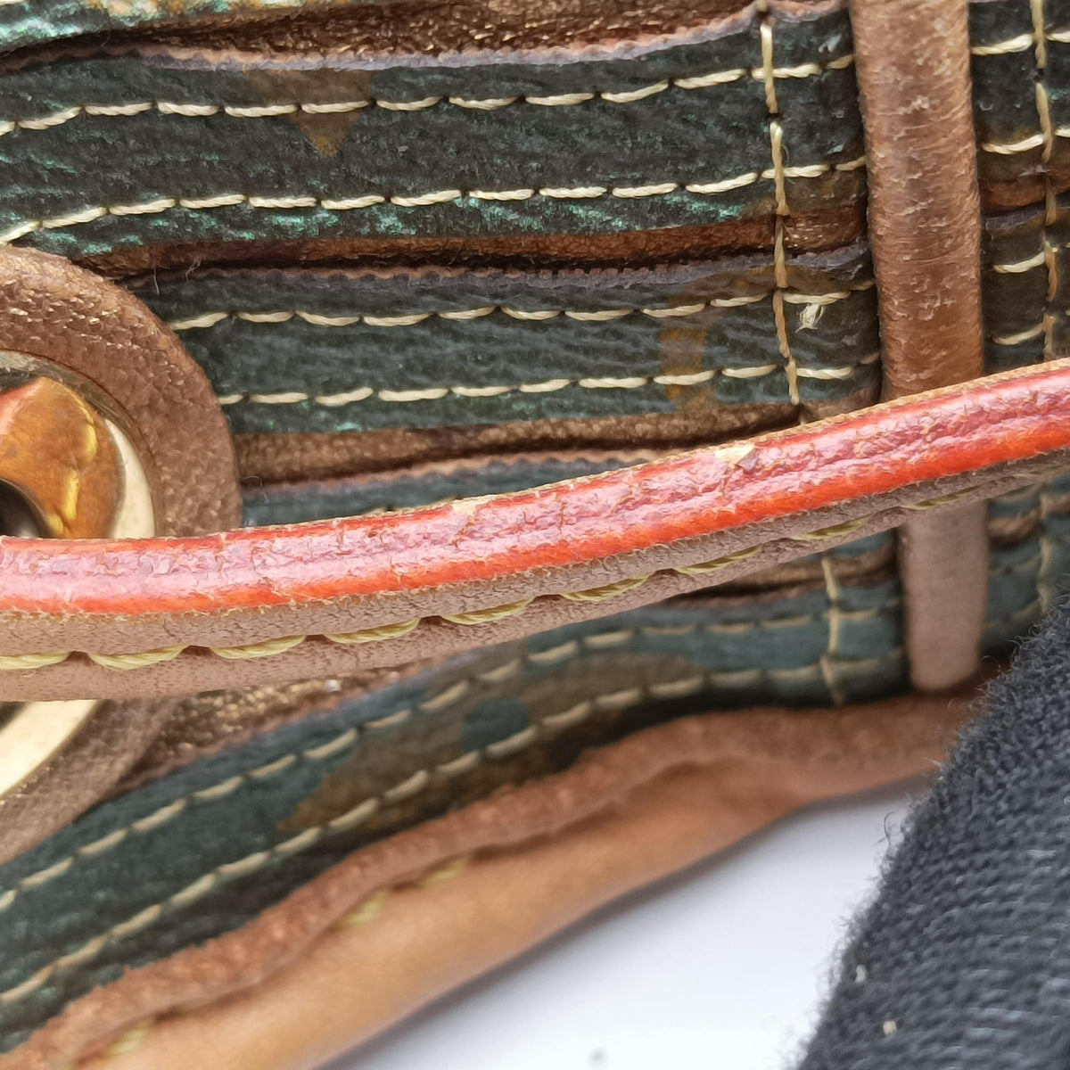 Pre-owned Louis Vuitton Neo Khaki×Green Monogram Eden M40356 shoulderbag | stylenewstar
