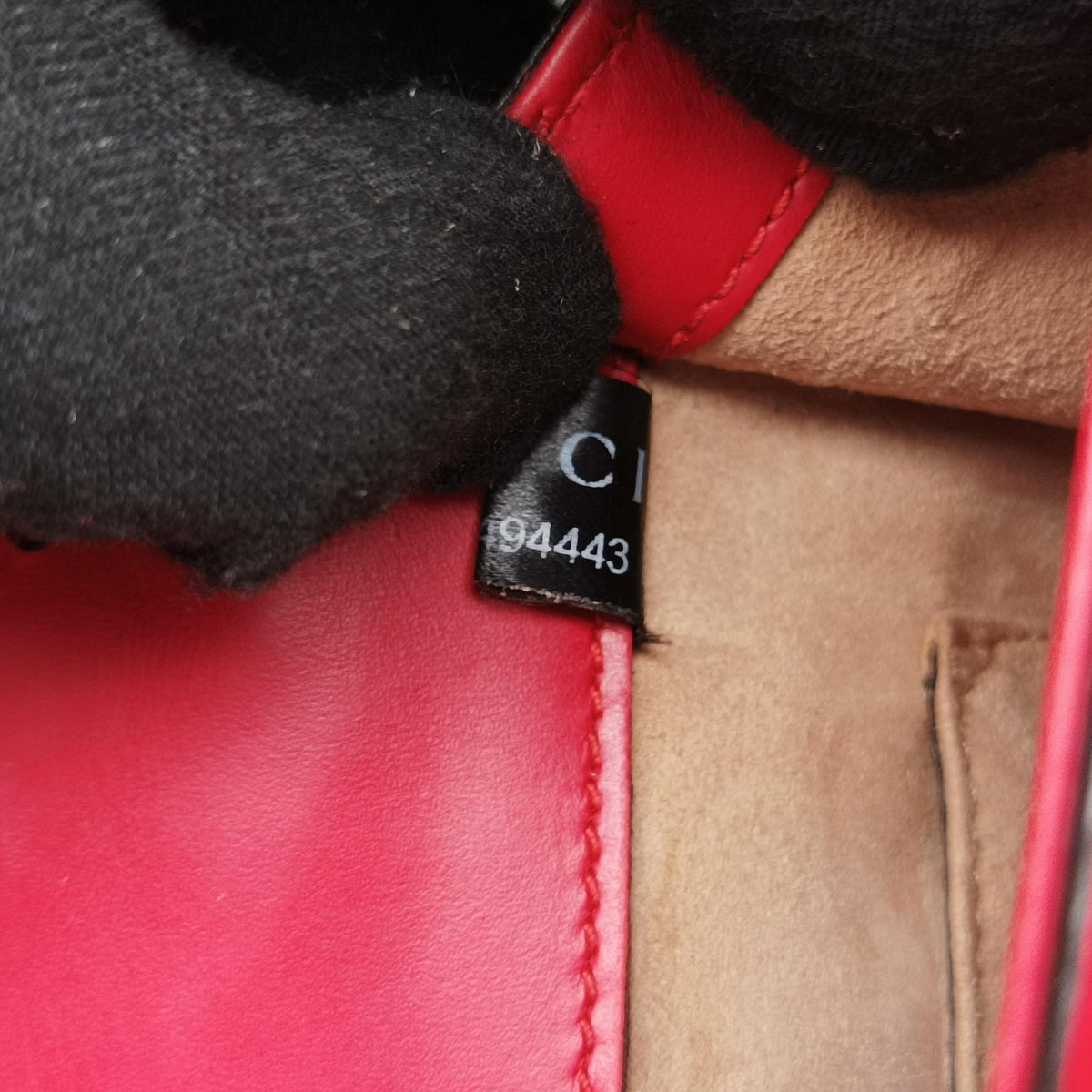Pre-owned Gucci Sylvie Red Leather 470270 backpack/rucksack | stylenewstar