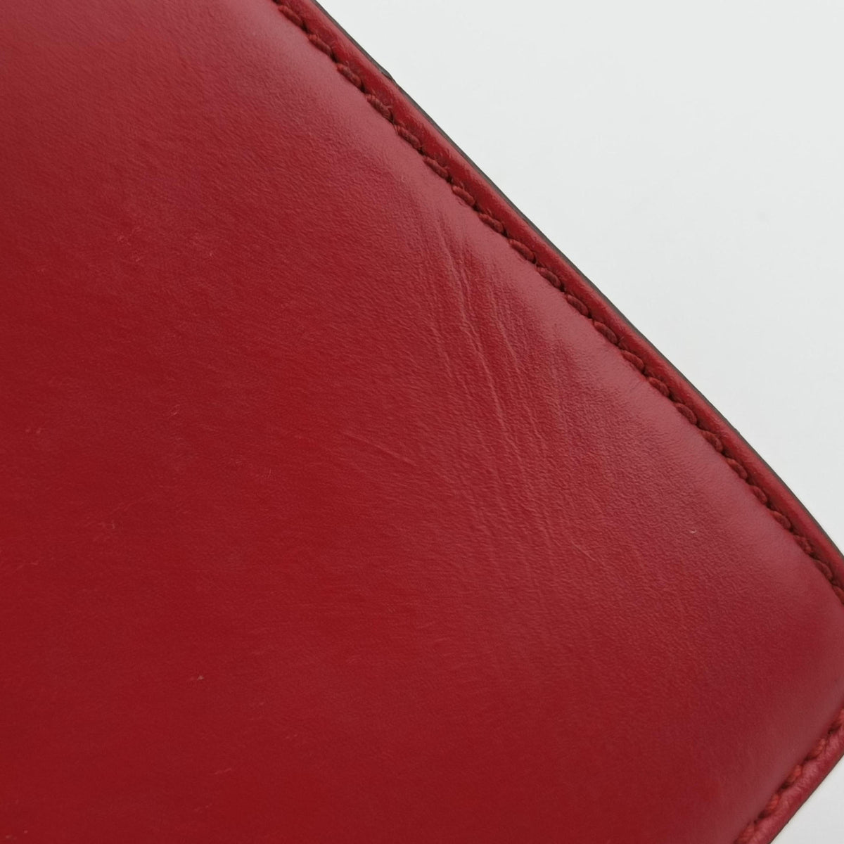 Pre-owned Gucci Sylvie Red Leather 470270 backpack/rucksack | stylenewstar