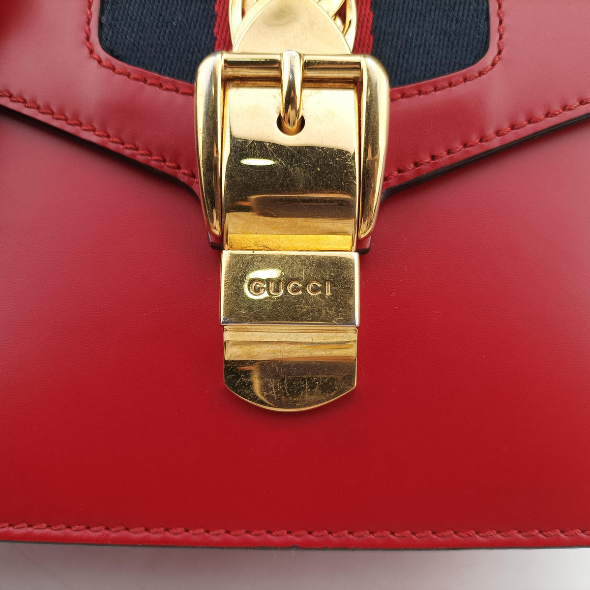 Pre-owned Gucci Sylvie Red Leather 470270 shoulderbag | stylenewstar