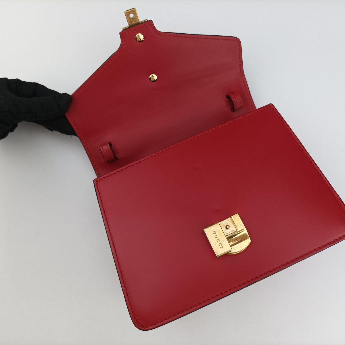 Pre-owned Gucci Sylvie Red Leather 470270 shoulderbag | stylenewstar