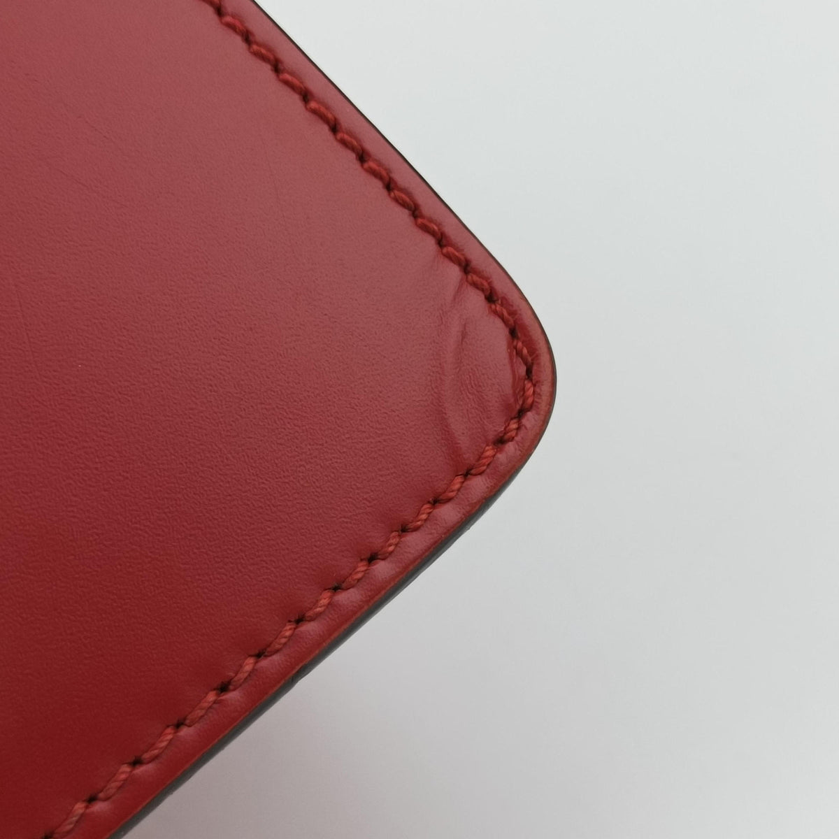 Pre-owned Gucci Sylvie Red Leather 470270 shoulderbag | stylenewstar