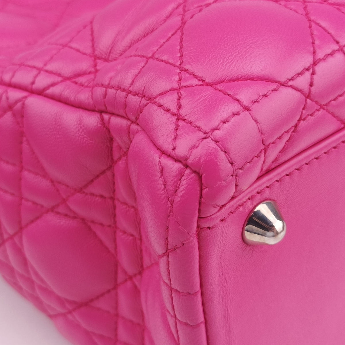 Pre-owned Christian Dior Lady Dior Pink lambskin  shoulderbag | stylenewstar