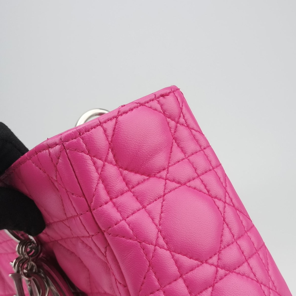 Pre-owned Christian Dior Lady Dior Pink lambskin  shoulderbag | stylenewstar