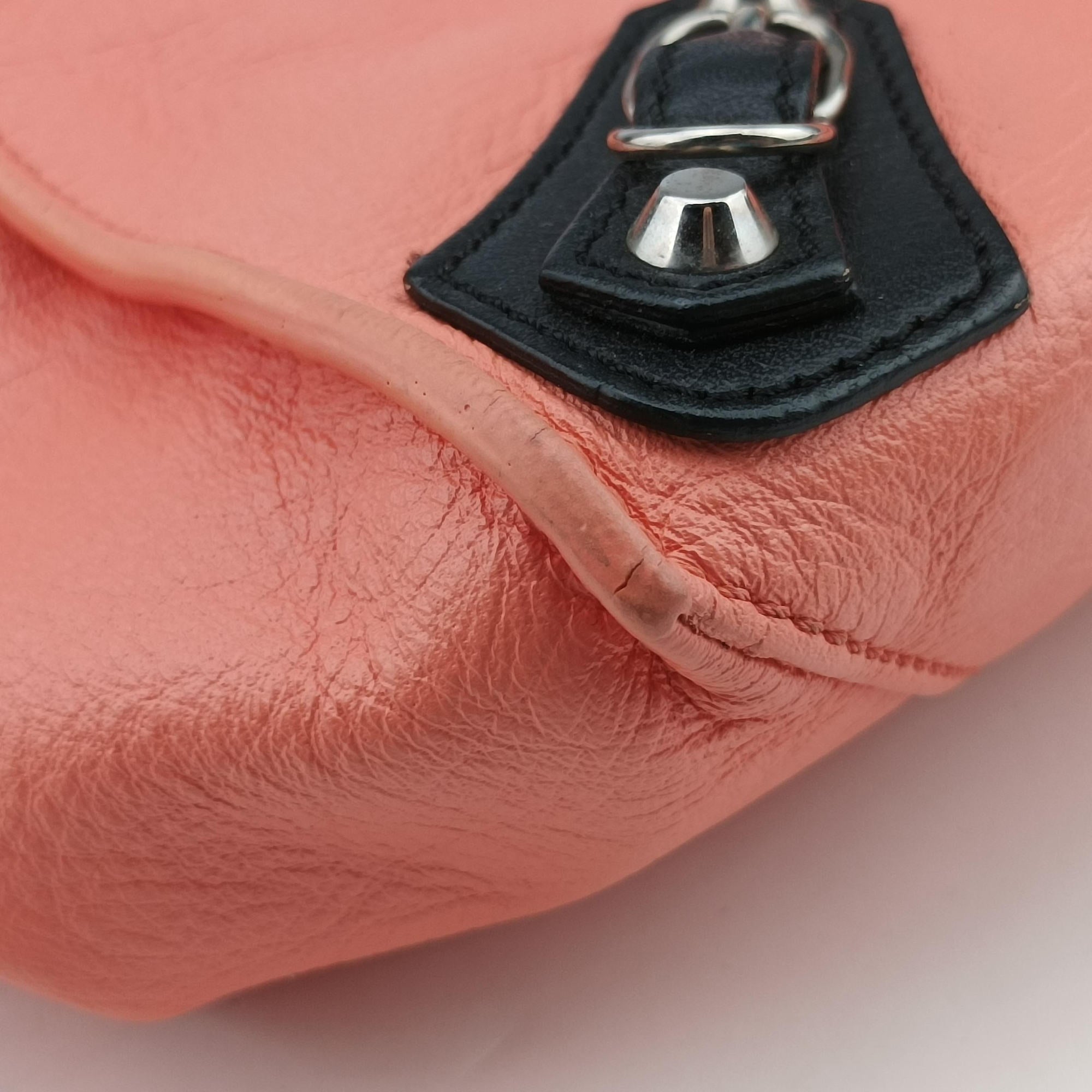 Pre-owned Balenciaga Paper Pink x Black Leather  handbag | stylenewstar