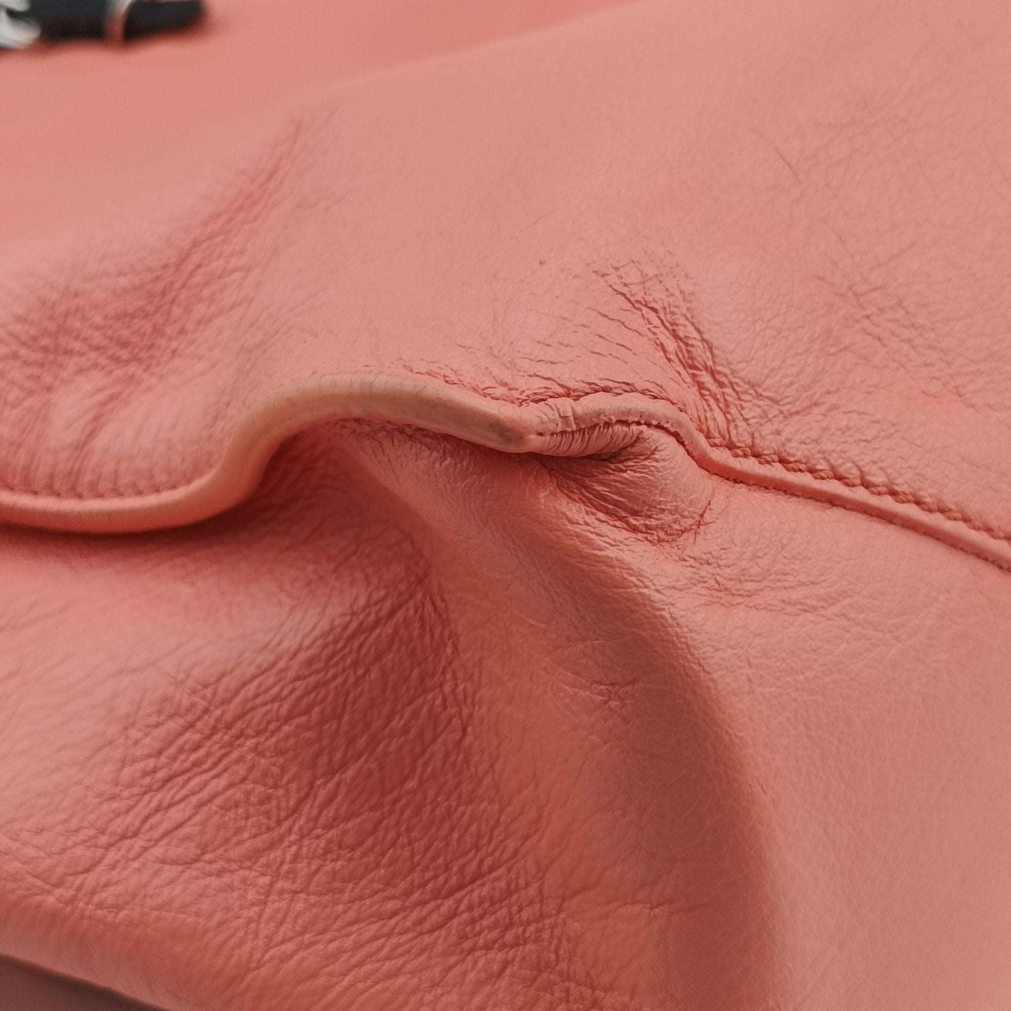 Pre-owned Balenciaga Paper Pink x Black Leather  handbag | stylenewstar
