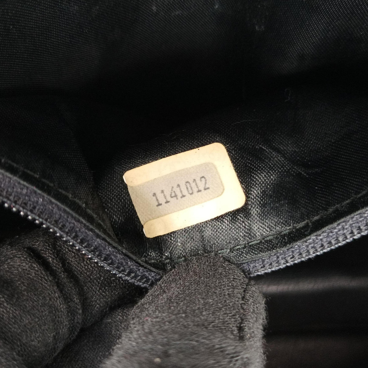 Pre-owned Chanel Matelasse fringe Black Lambskin  shoulderbag | stylenewstar