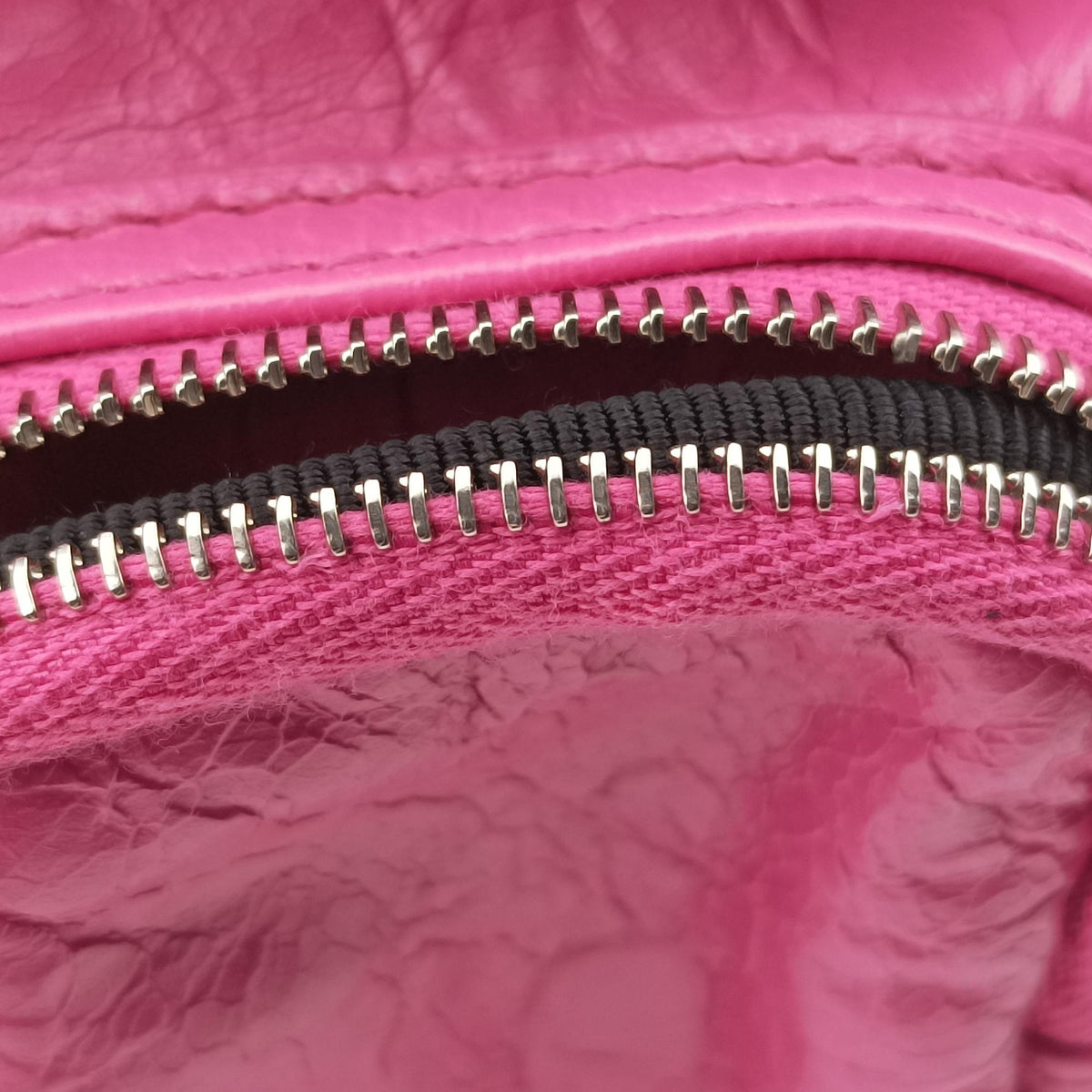 Secondhand Balenciaga Superbusy XS Sling Bag Pink leather 762516 shoulderbag | stylenewstar
