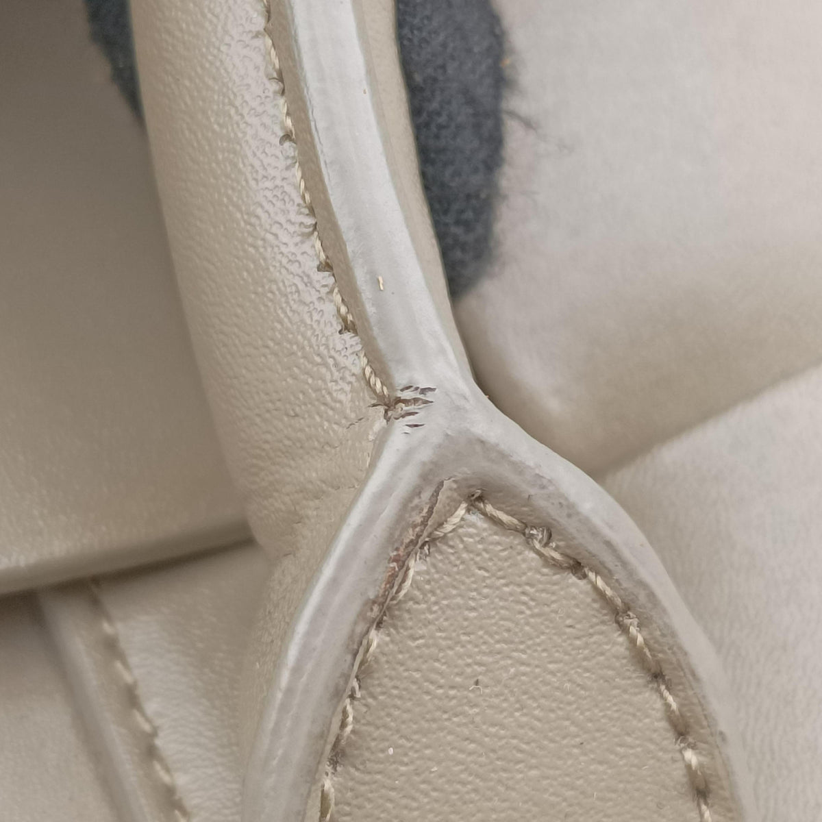 Secondhand Bottega Veneta The Arco Briefcase khaki lambskin  shoulderbag | stylenewstar