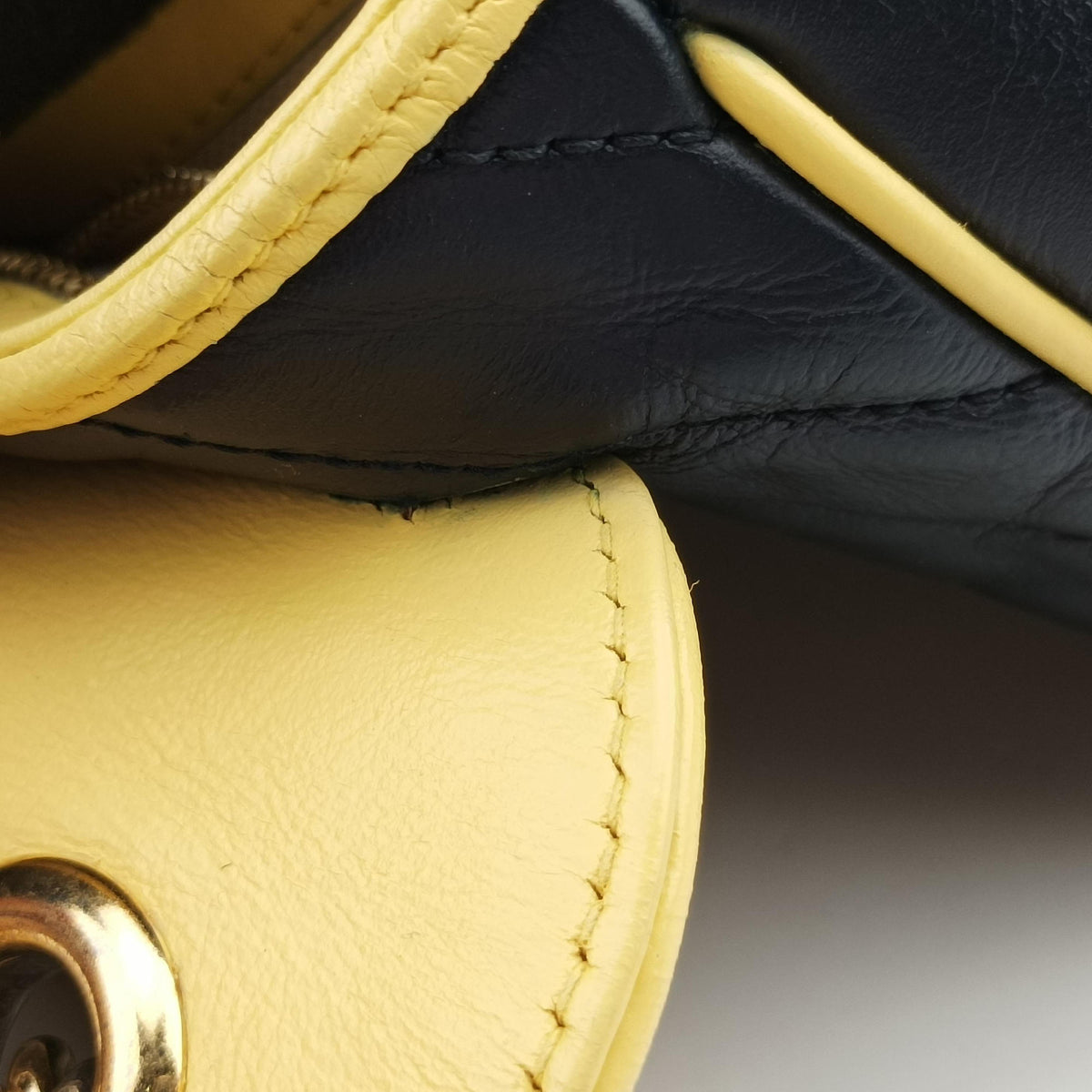 Pre-owned Gucci GG Marmont Navy×Red×Yellow Leather 443497 shoulderbag | stylenewstar