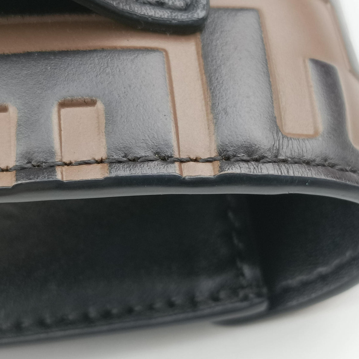 Vintage Fendi F is Brown×black Leather 8BM005 bum bag/waist bag | stylenewstar