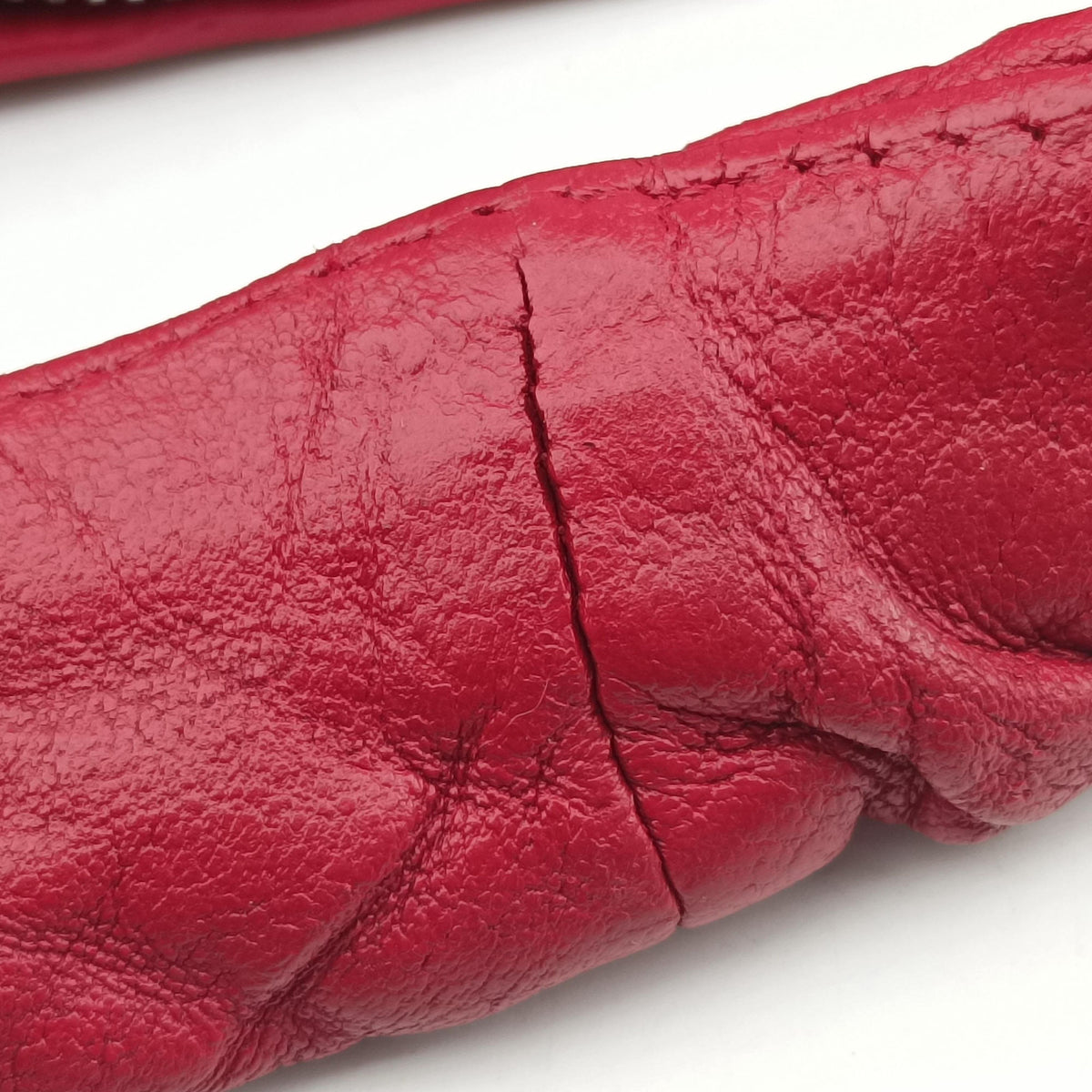 Vintage Bottega Veneta Intrecciato Red Lambskin  handbag | stylenewstar