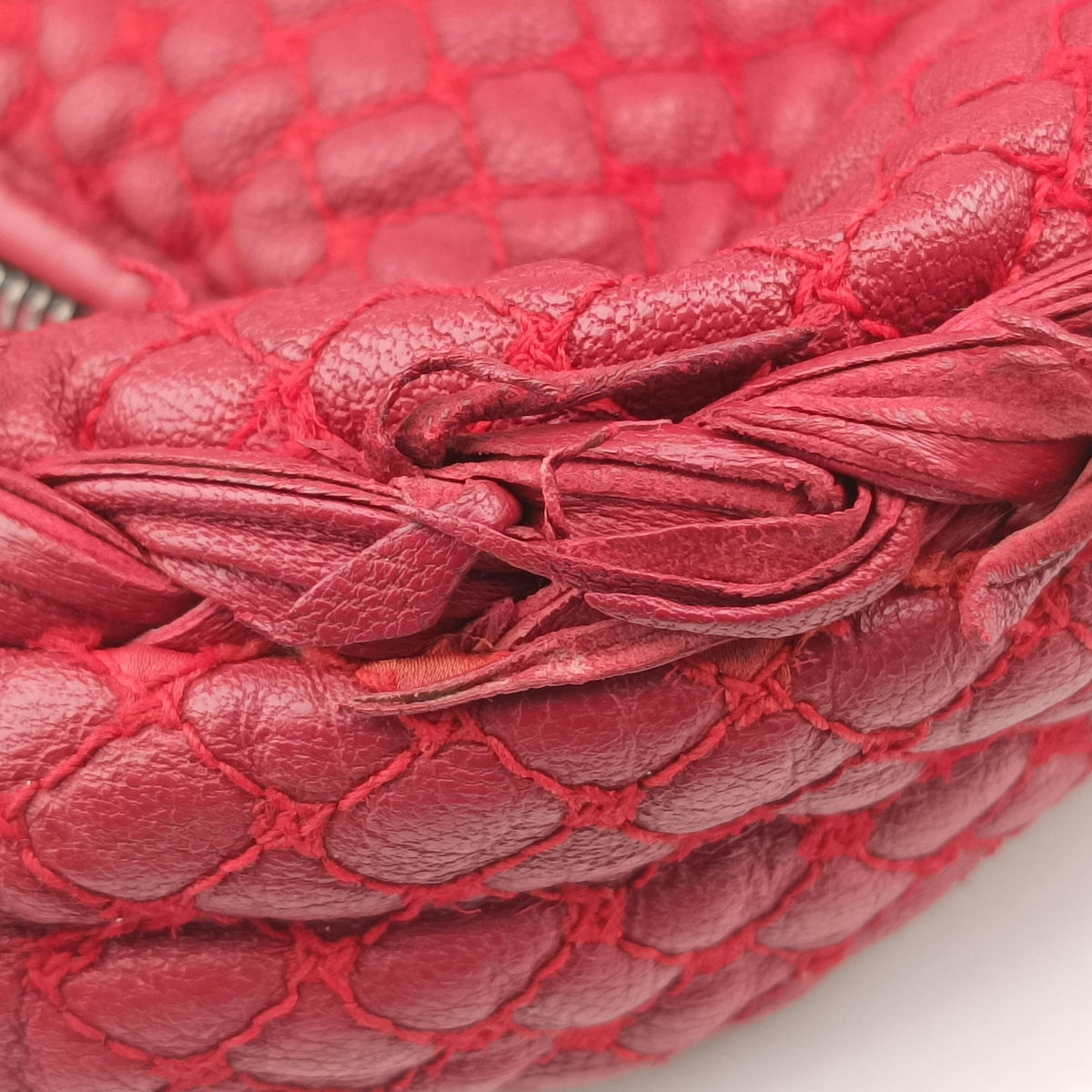 Vintage Bottega Veneta Intrecciato Red Lambskin  handbag | stylenewstar
