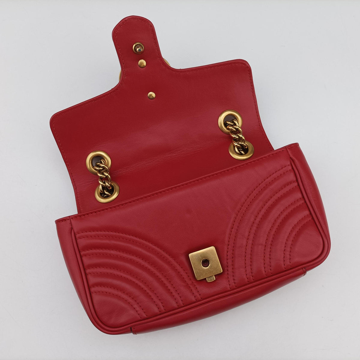 Pre-owned Gucci GG Marmont Red Leather 446744 shoulderbag | stylenewstar