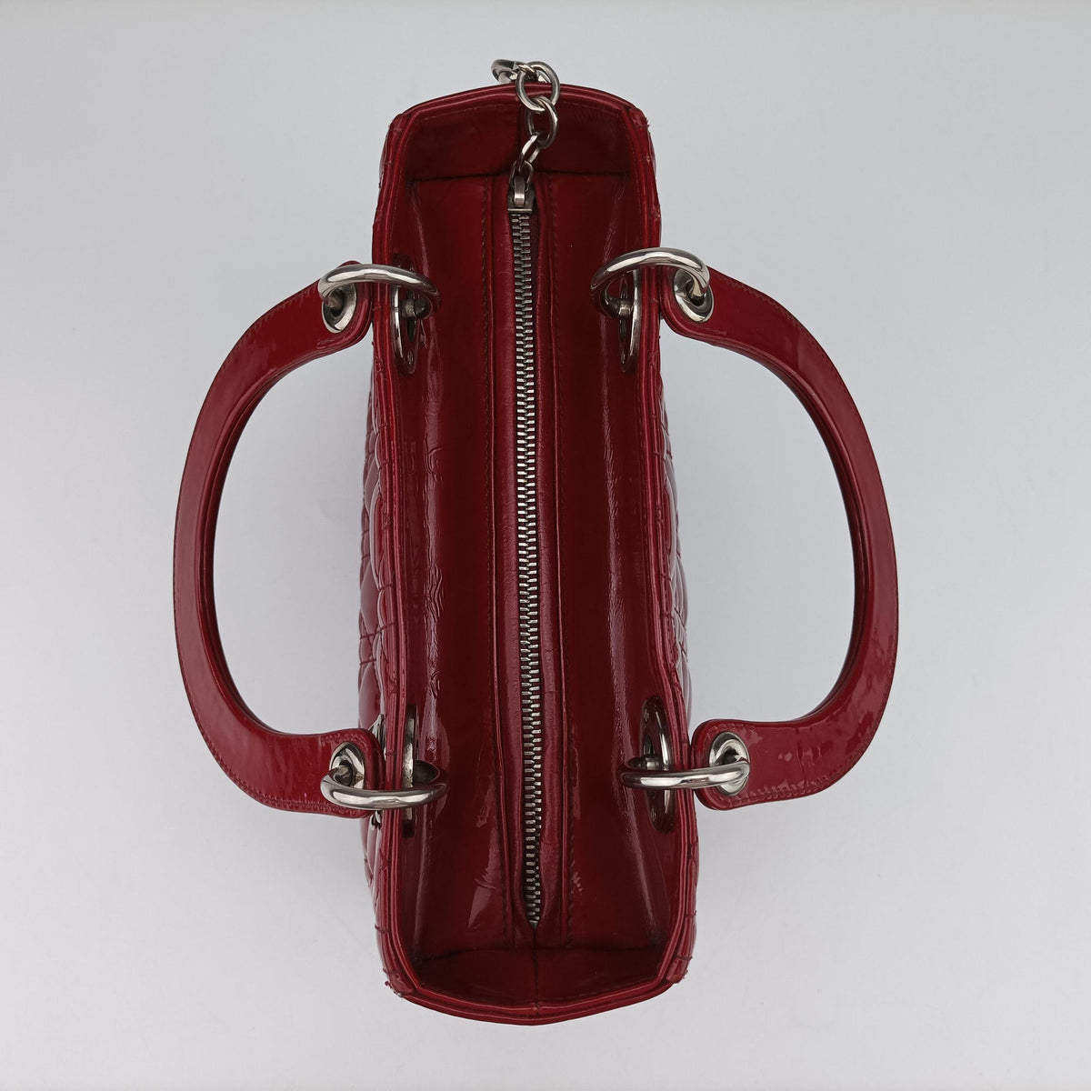 Pre-owned Christian Dior Lady Dior Red Patent  shoulderbag | stylenewstar