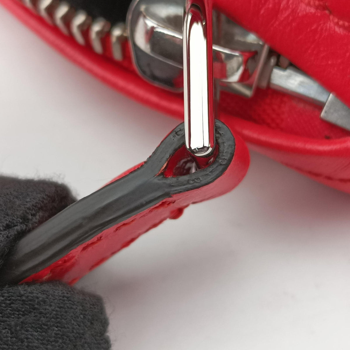 Vintage Givenchy Pandora Red Leather  shoulderbag | stylenewstar