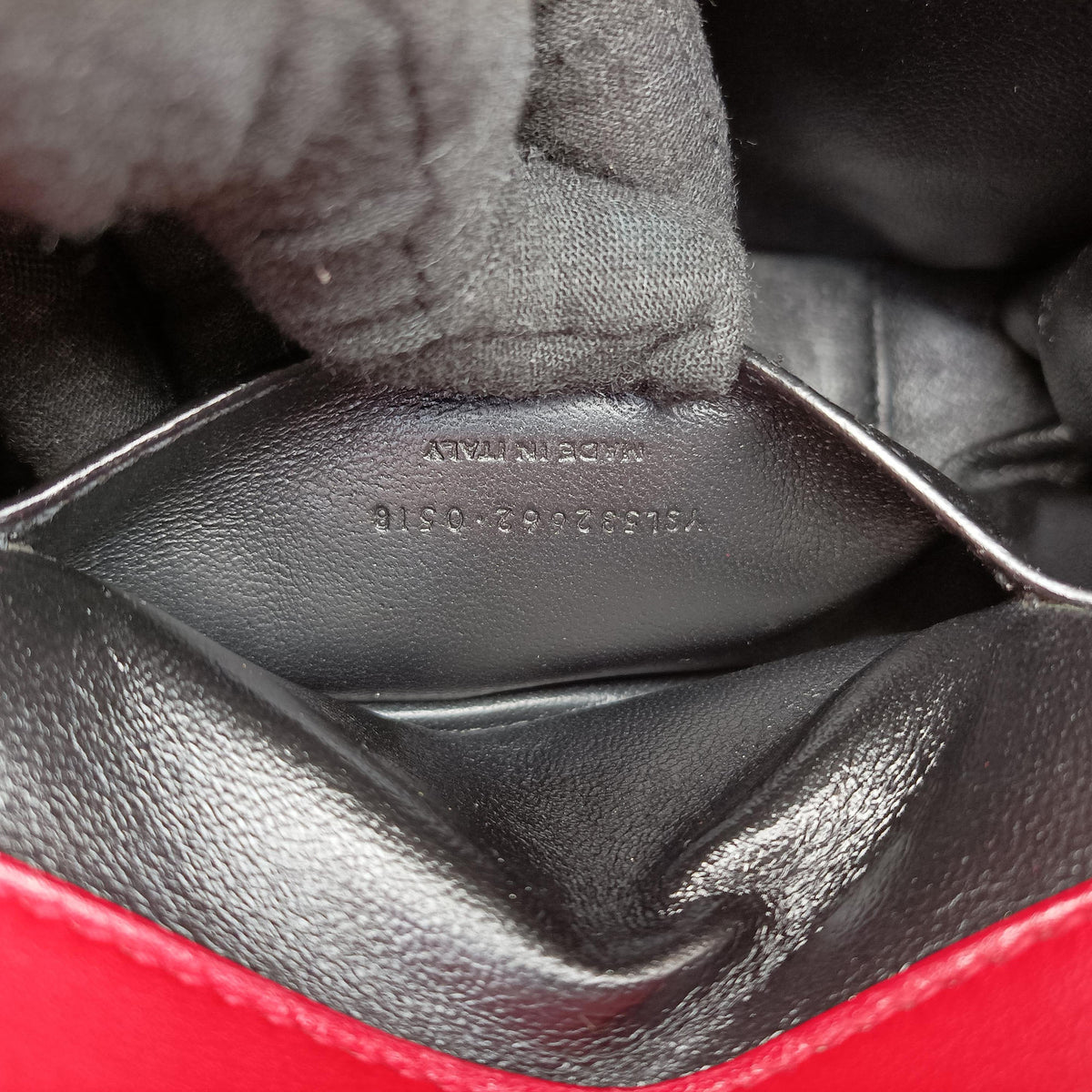 Pre-owned Yves Saint Laurent SULPICE Red Leather 532662 shoulderbag | stylenewstar