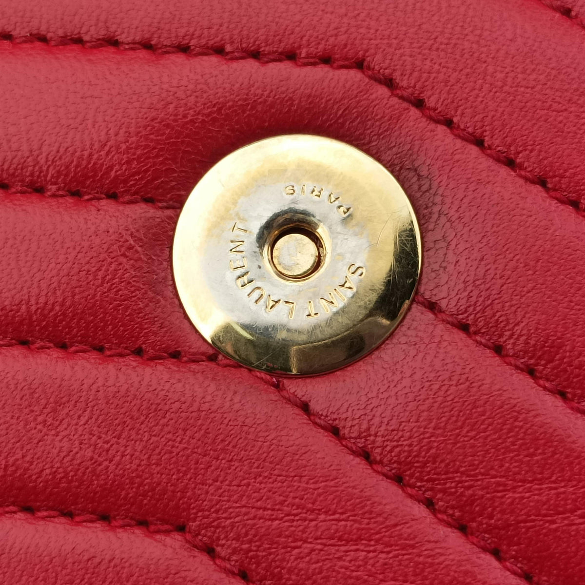 Pre-owned Yves Saint Laurent SULPICE Red Leather 532662 shoulderbag | stylenewstar