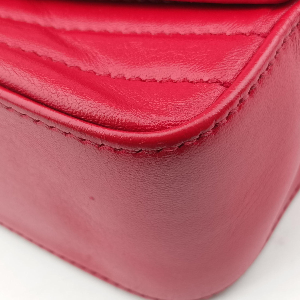 Pre-owned Yves Saint Laurent SULPICE Red Leather 532662 shoulderbag | stylenewstar