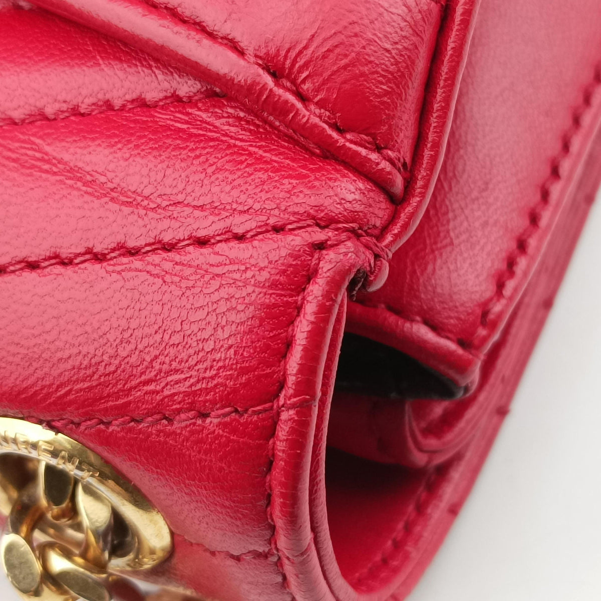 Pre-owned Yves Saint Laurent SULPICE Red Leather 532662 shoulderbag | stylenewstar