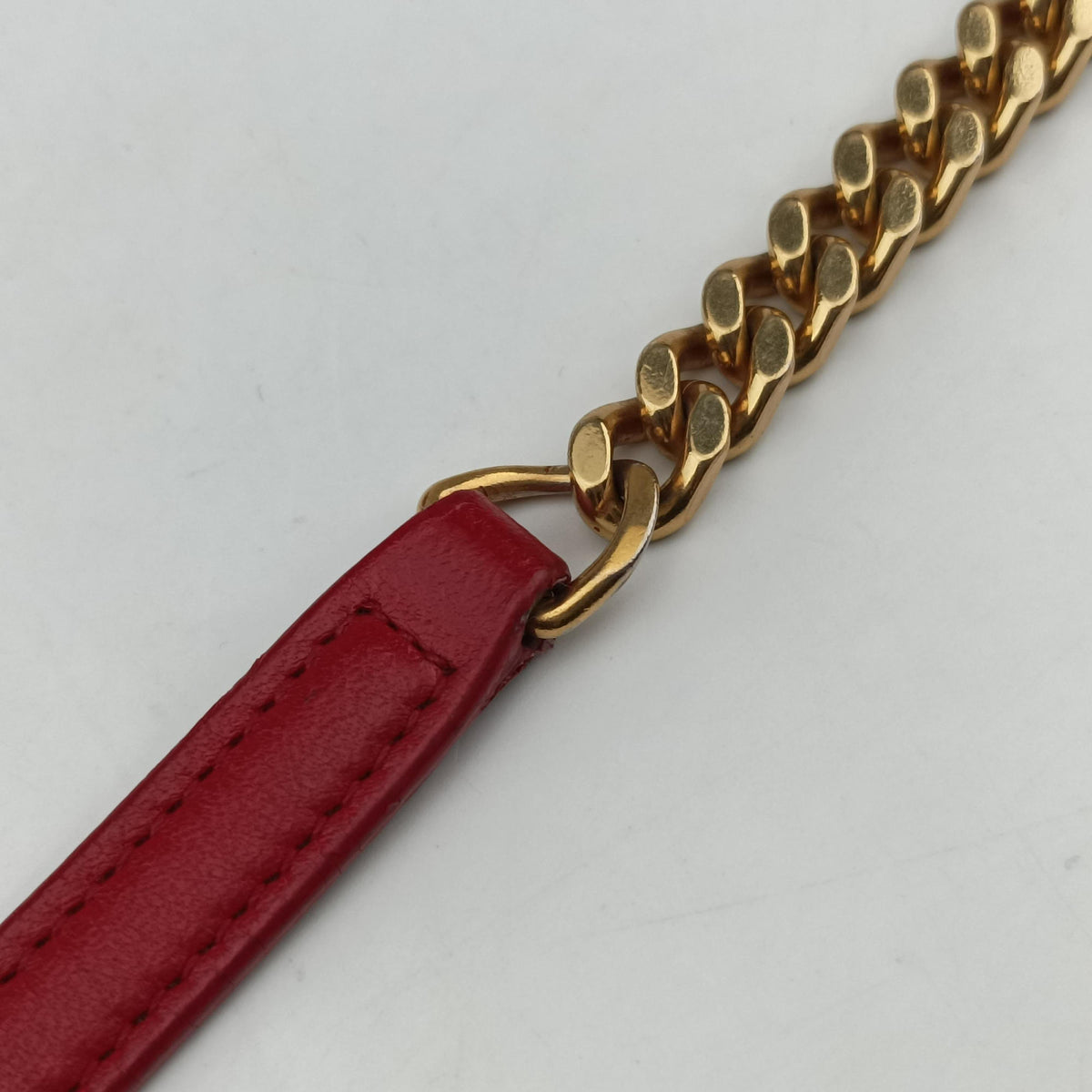 Pre-owned Yves Saint Laurent SULPICE Red Leather 532662 shoulderbag | stylenewstar
