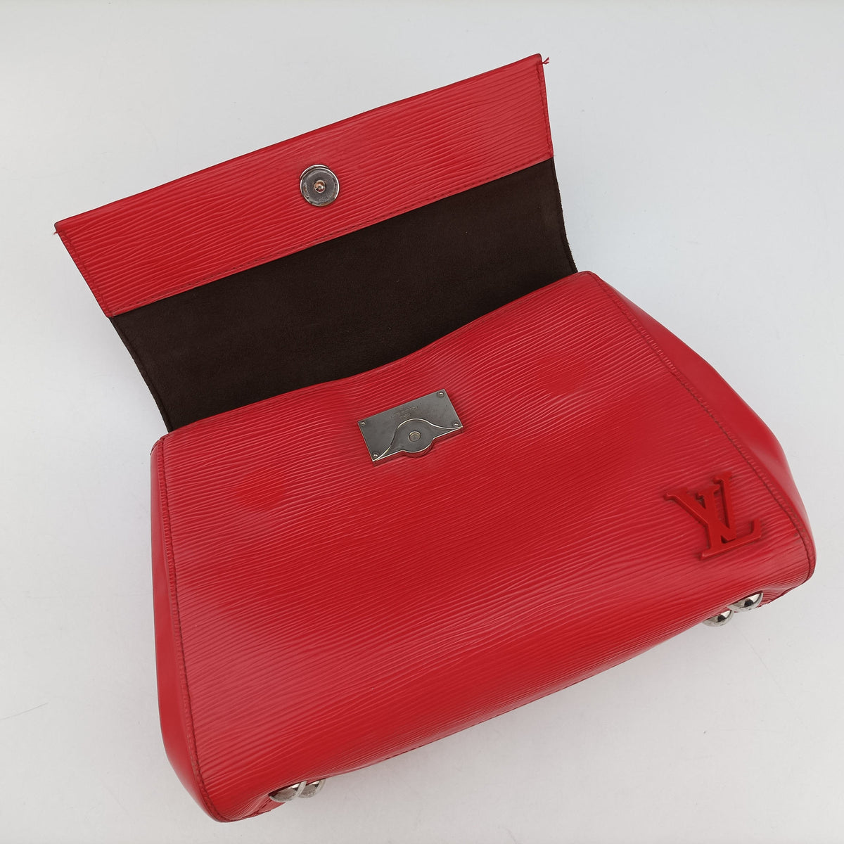 Vintage Louis Vuitton ClunyBB Red Epi M41337 shoulderbag | stylenewstar