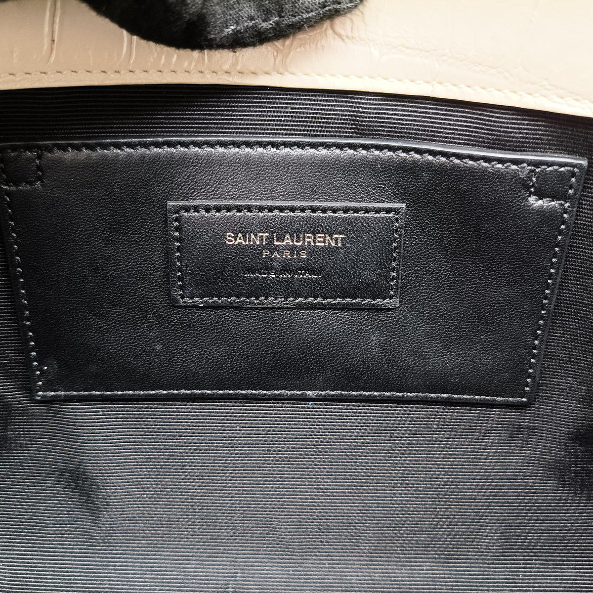 Pre-owned Yves Saint Laurent KATE Beige Leather 354119 shoulderbag | stylenewstar