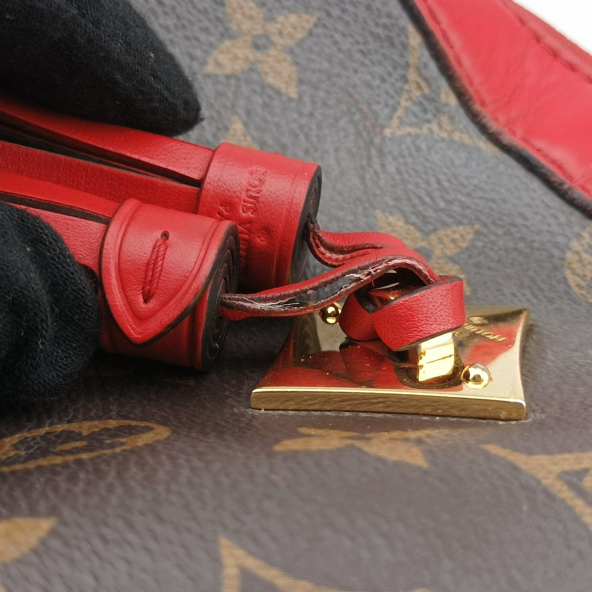 Pre-owned Louis Vuitton SAINTONGE brown×COQUELICOT Monogram Canvas×calf leather M43556 shoulderbag | stylenewstar