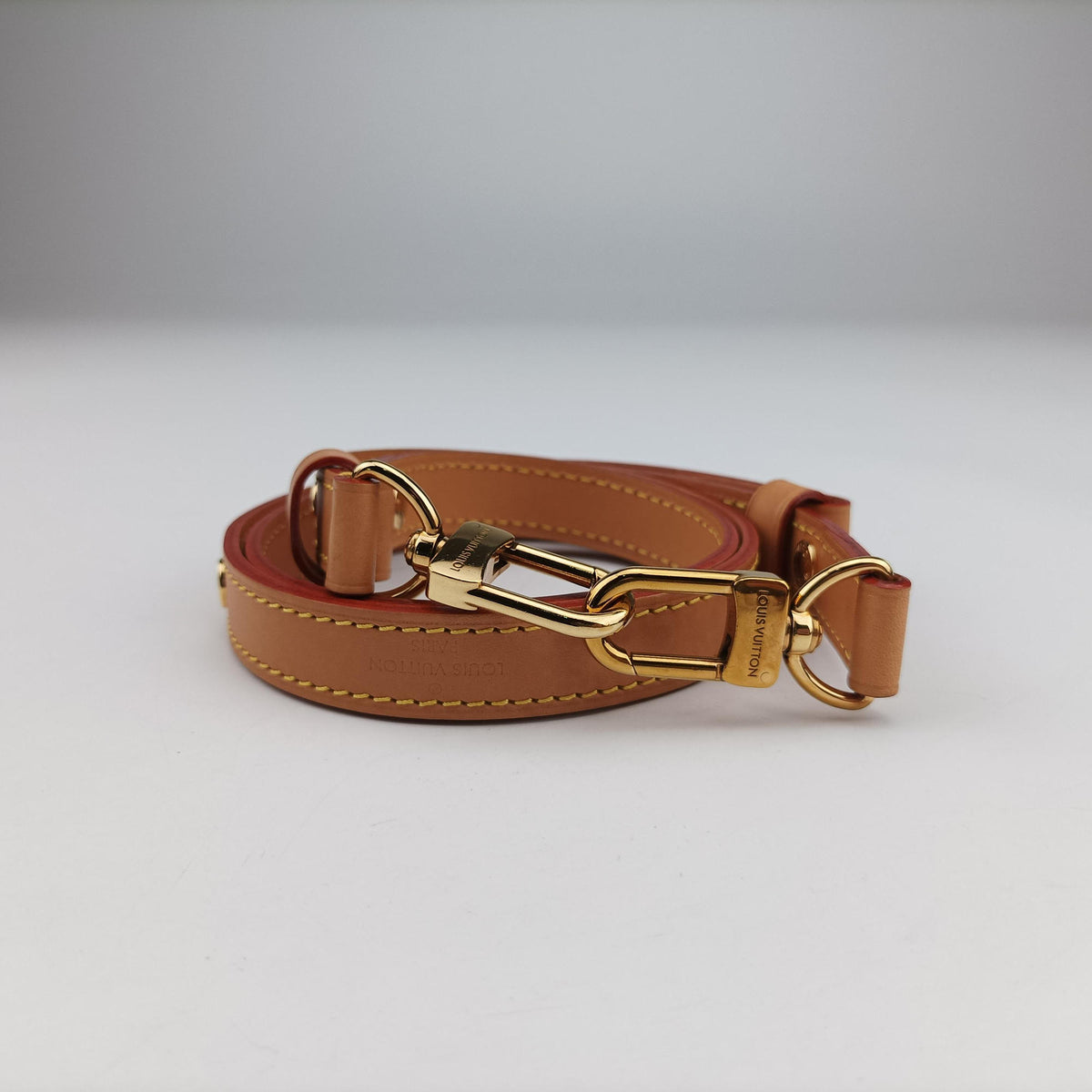 Pre-owned Louis Vuitton LOOP Brown×Beige Monogram Canvas M81098 shoulderbag | stylenewstar