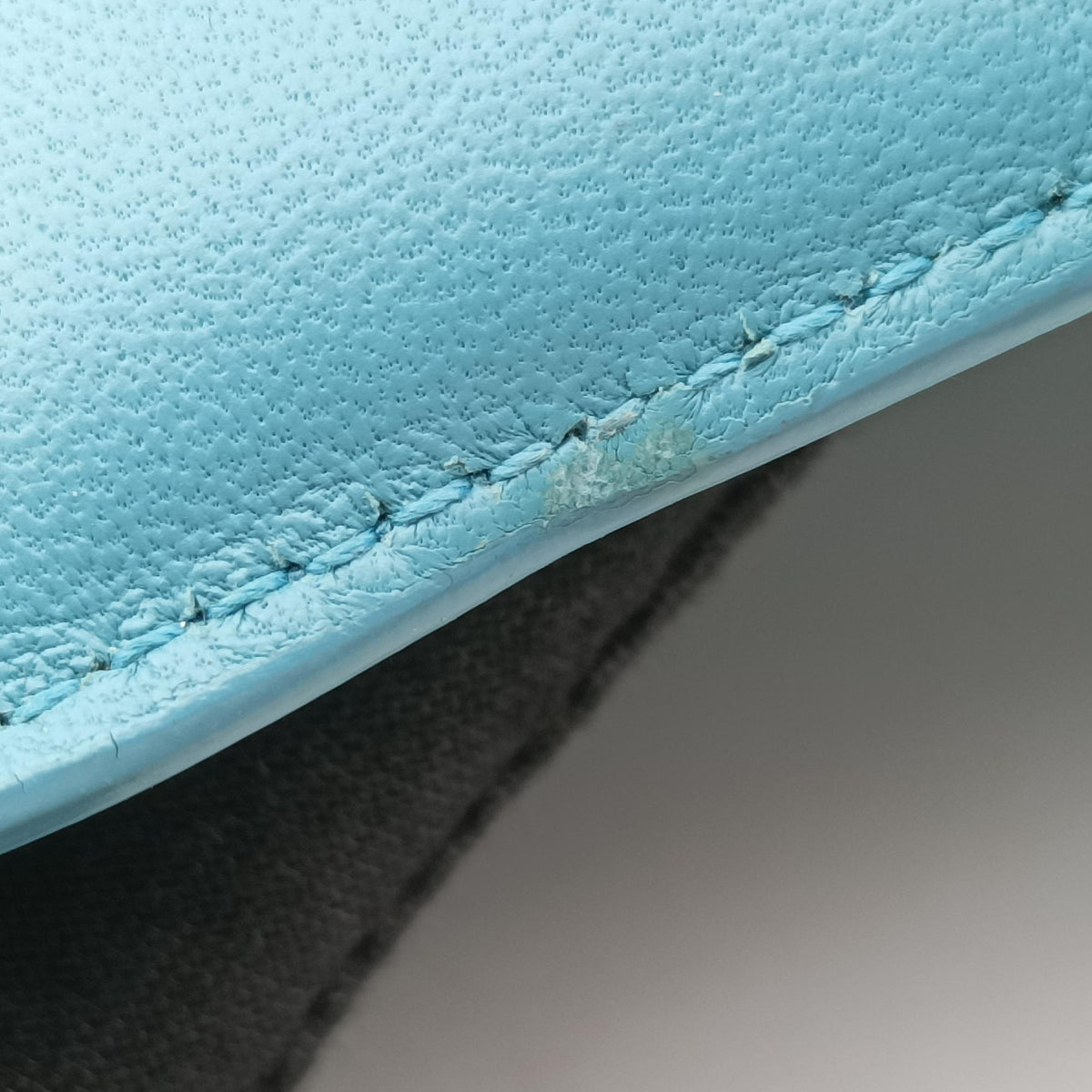 Pre-owned Bottega Veneta Padded Cassette Blue lambskin 591970 shoulderbag | stylenewstar