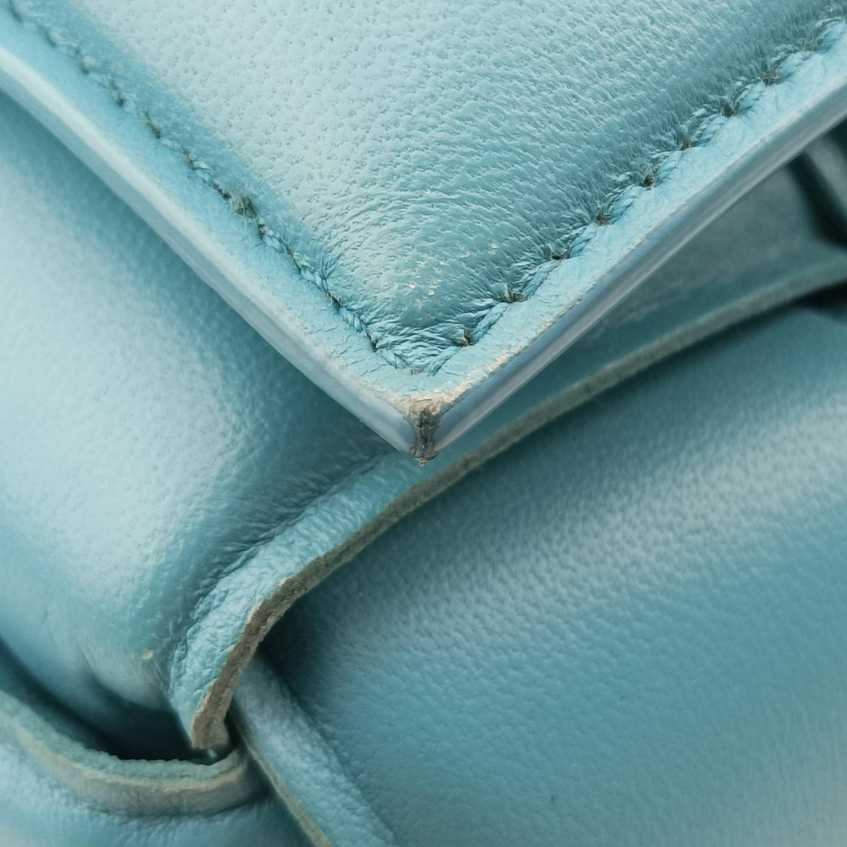 Pre-owned Bottega Veneta Padded Cassette Blue lambskin 591970 shoulderbag | stylenewstar