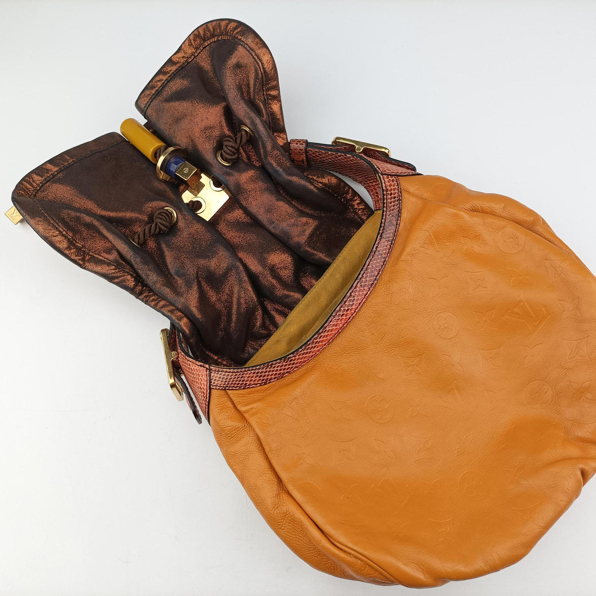 Pre-owned Louis Vuitton Kalahari PM JAUNE Monogram Exotic Leather×Python M97000 shoulderbag | stylenewstar