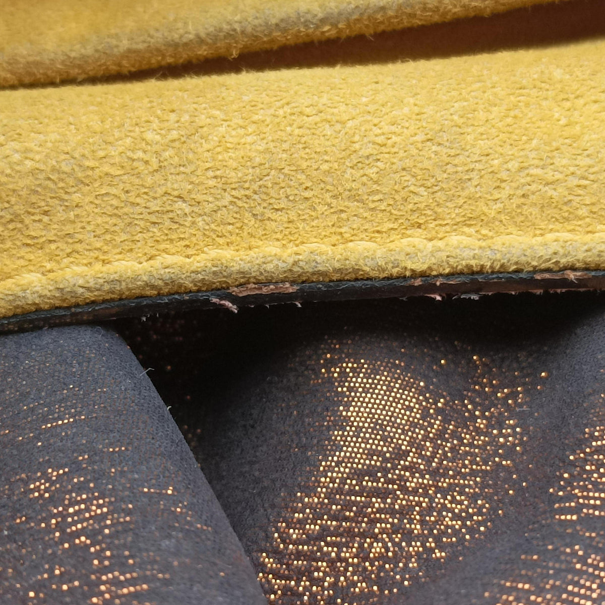 Pre-owned Louis Vuitton Kalahari PM JAUNE Monogram Exotic Leather×Python M97000 shoulderbag | stylenewstar