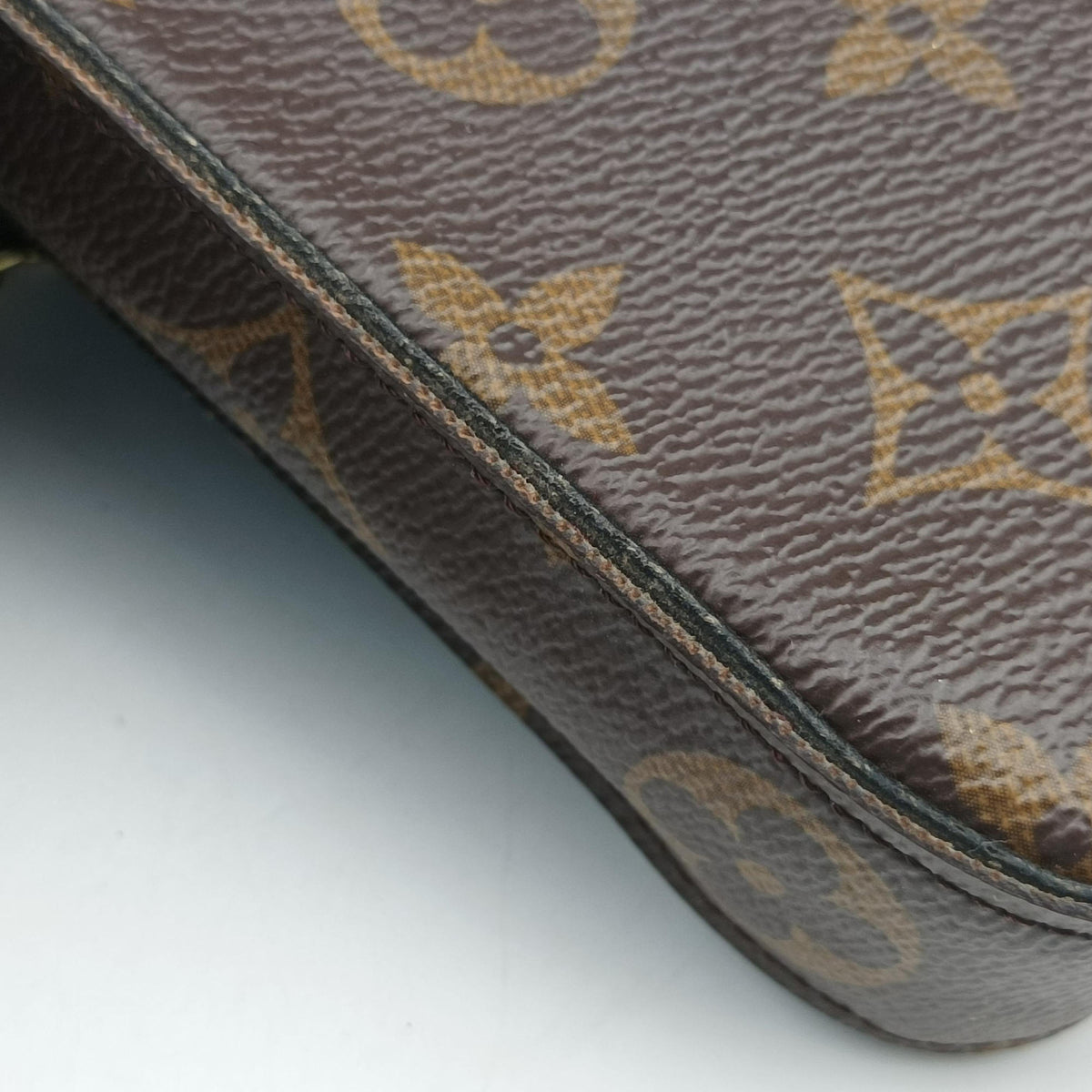 Pre-owned Louis Vuitton Pochette FeLICIE Brown Monogram Canvas M61276 shoulderbag | stylenewstar