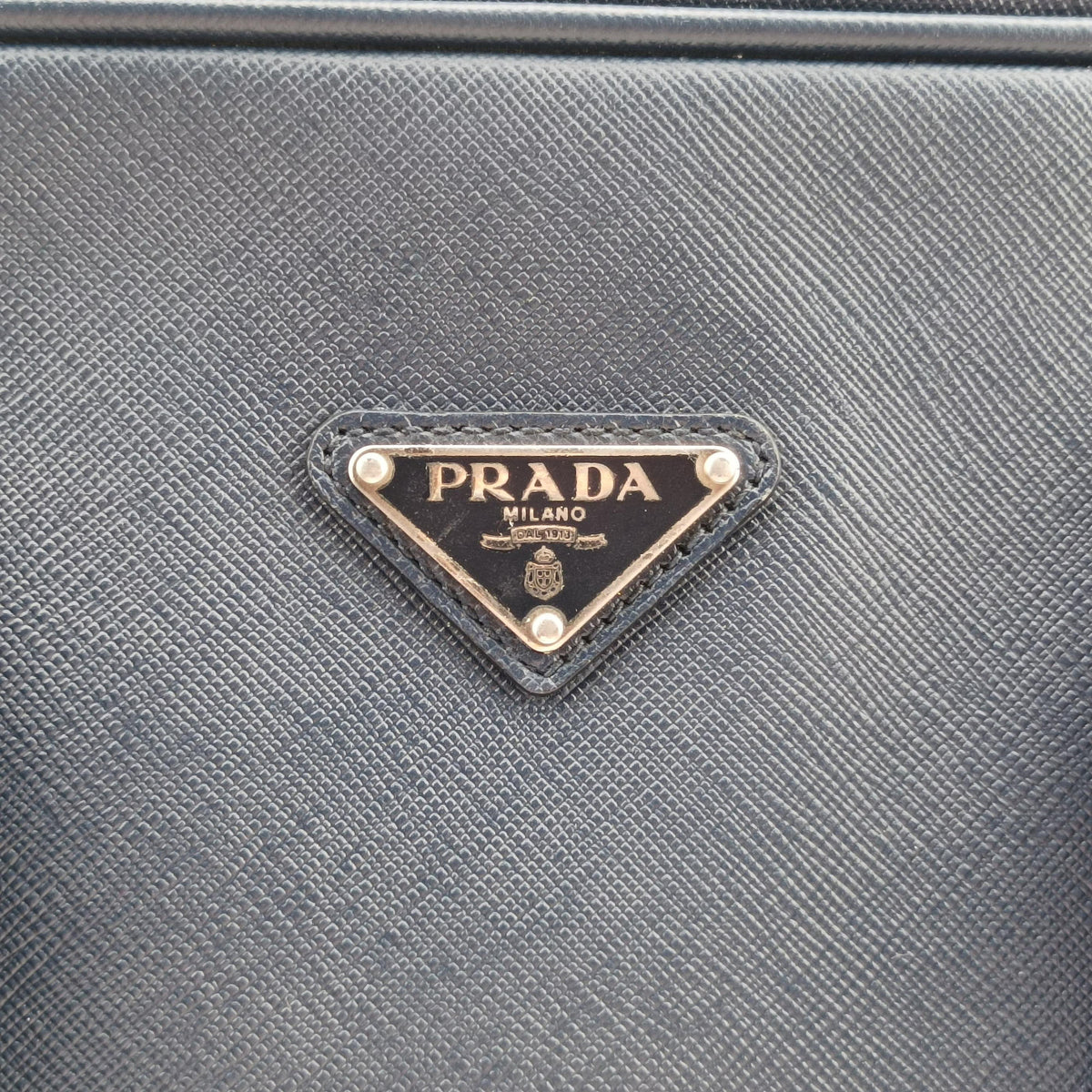 Pre-owned Prada Business Briefcase Navy SAFFIANO Leather 2VE011 handbag | stylenewstar