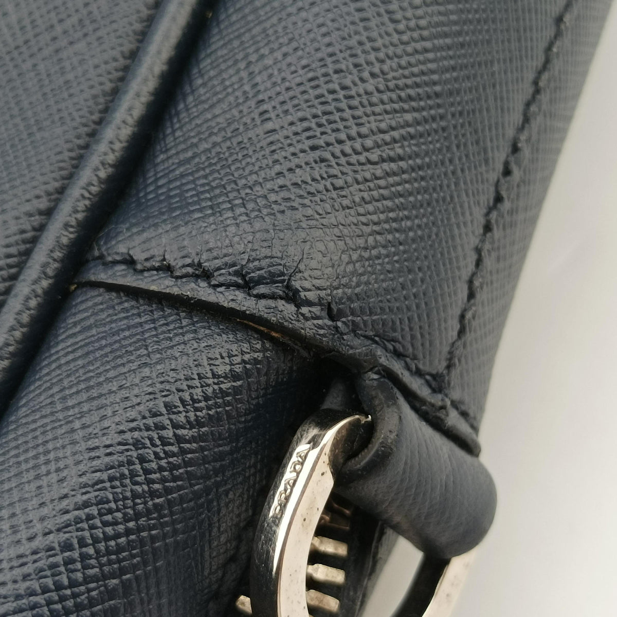Pre-owned Prada Business Briefcase Navy SAFFIANO Leather 2VE011 handbag | stylenewstar