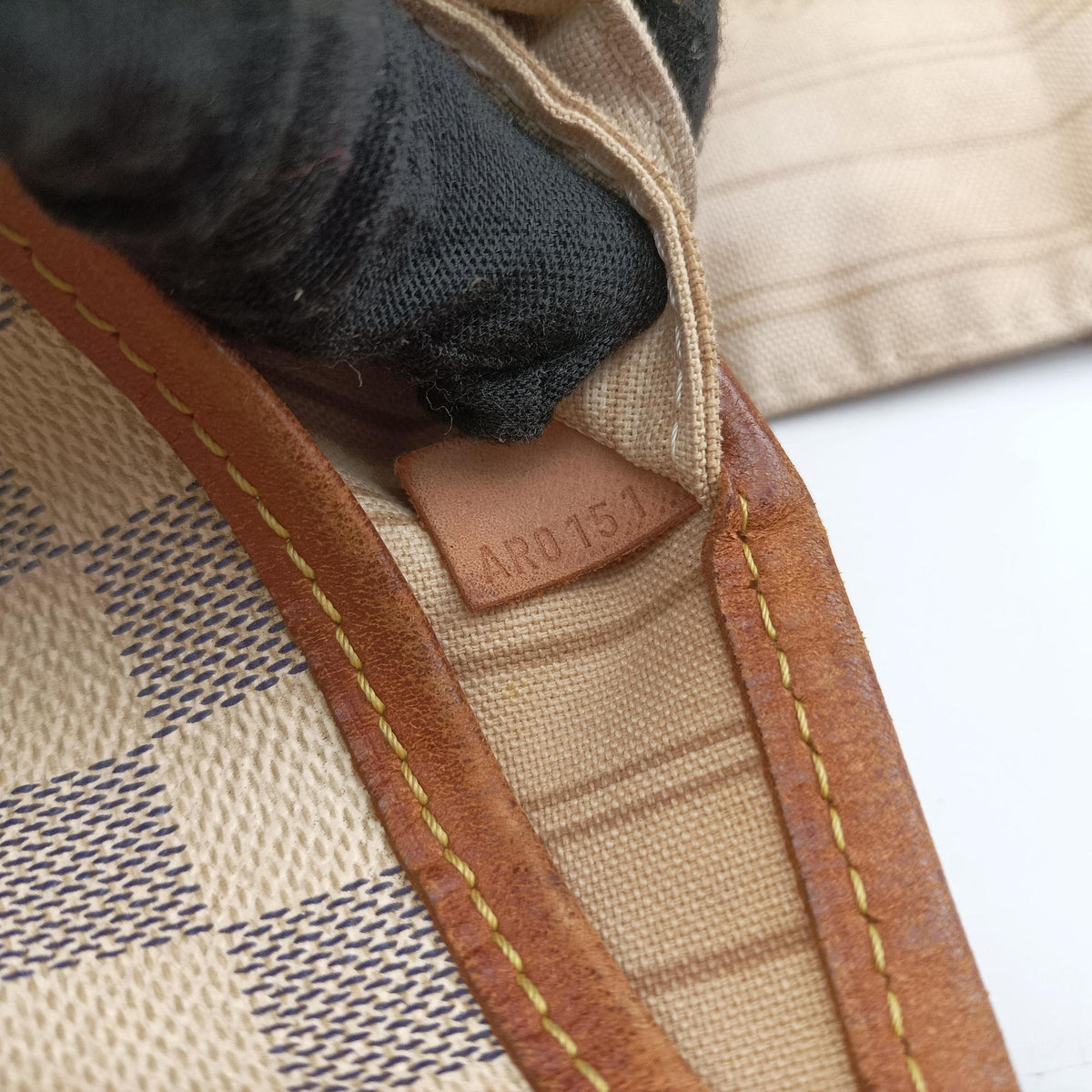 Secondhand Louis Vuitton Neverfull MM Azur Damier Canvas N51107 handbag | stylenewstar