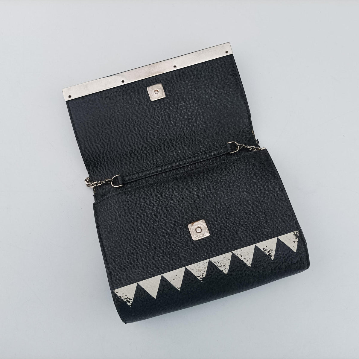 Vintage Fendi Monster Eyes Continental Black Leather 8M0322 shoulderbag | stylenewstar