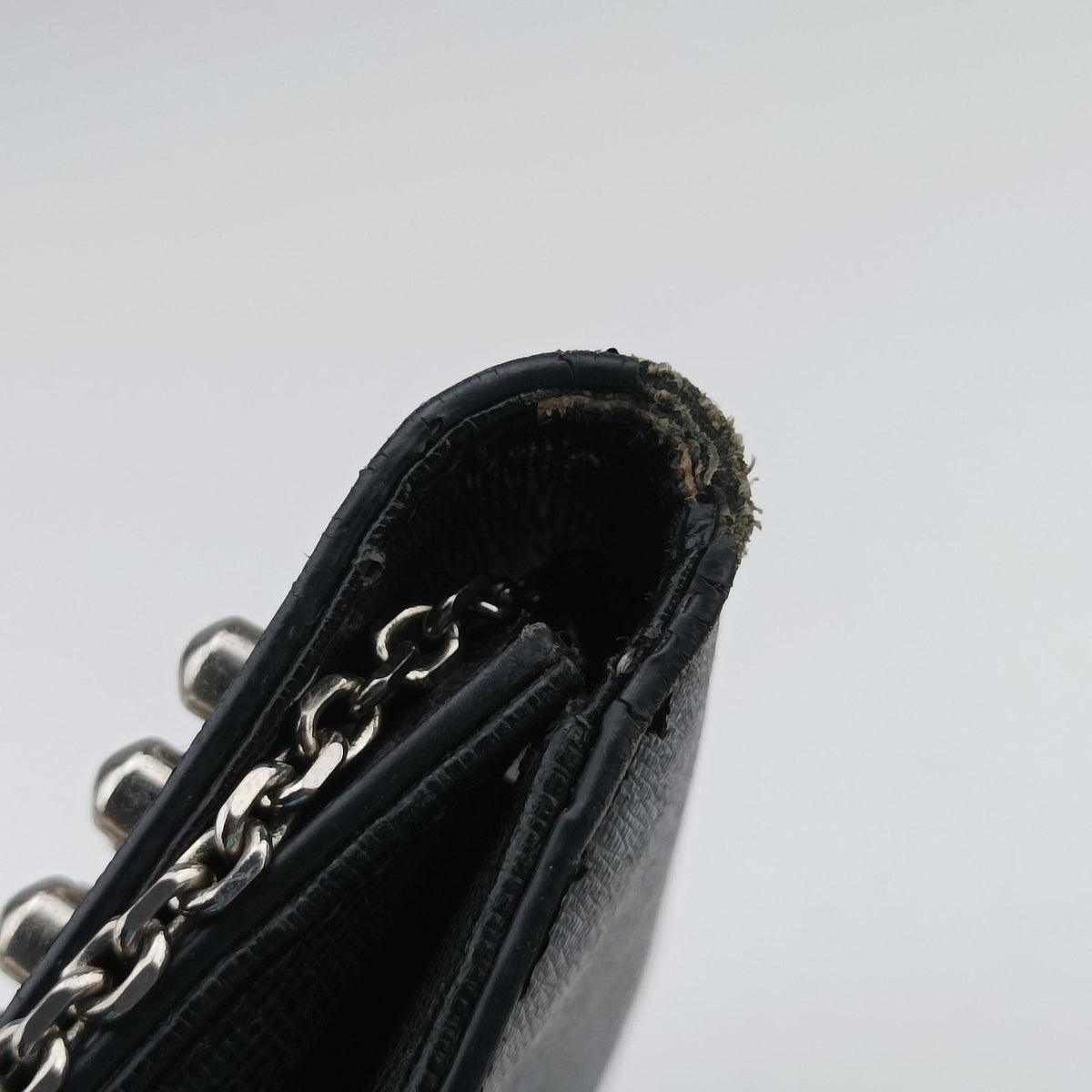 Pre-owned Fendi Monster Eyes Continental Black Leather 8M0322 shoulderbag | stylenewstar