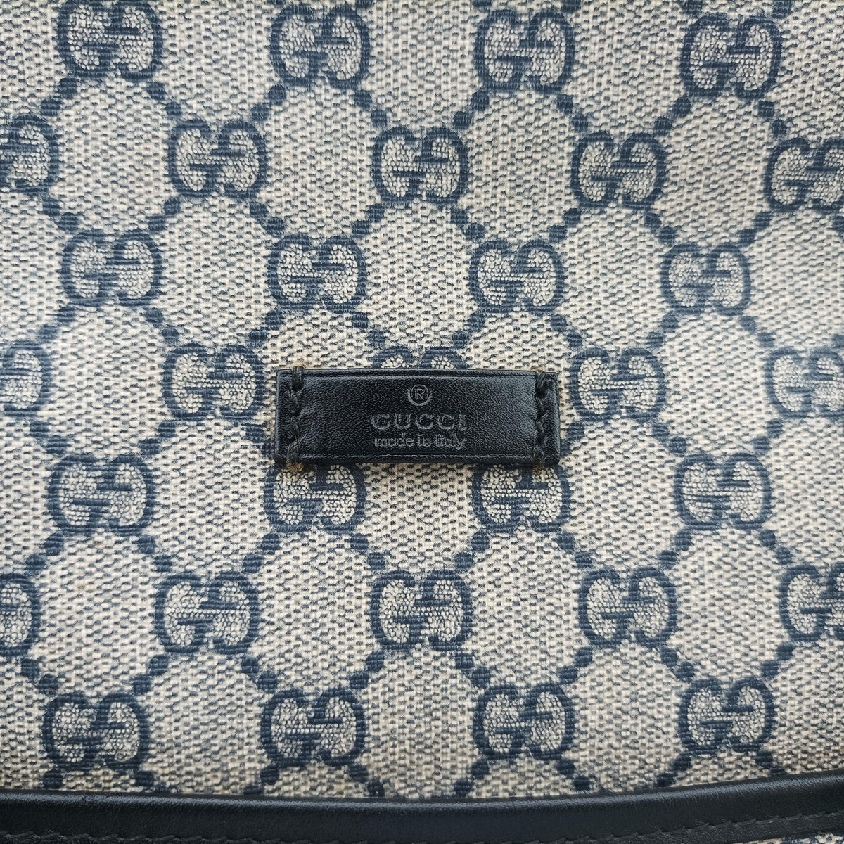 Pre-owned Gucci GG Supreme beige×navy PVC coated canvas 246895 handbag | stylenewstar